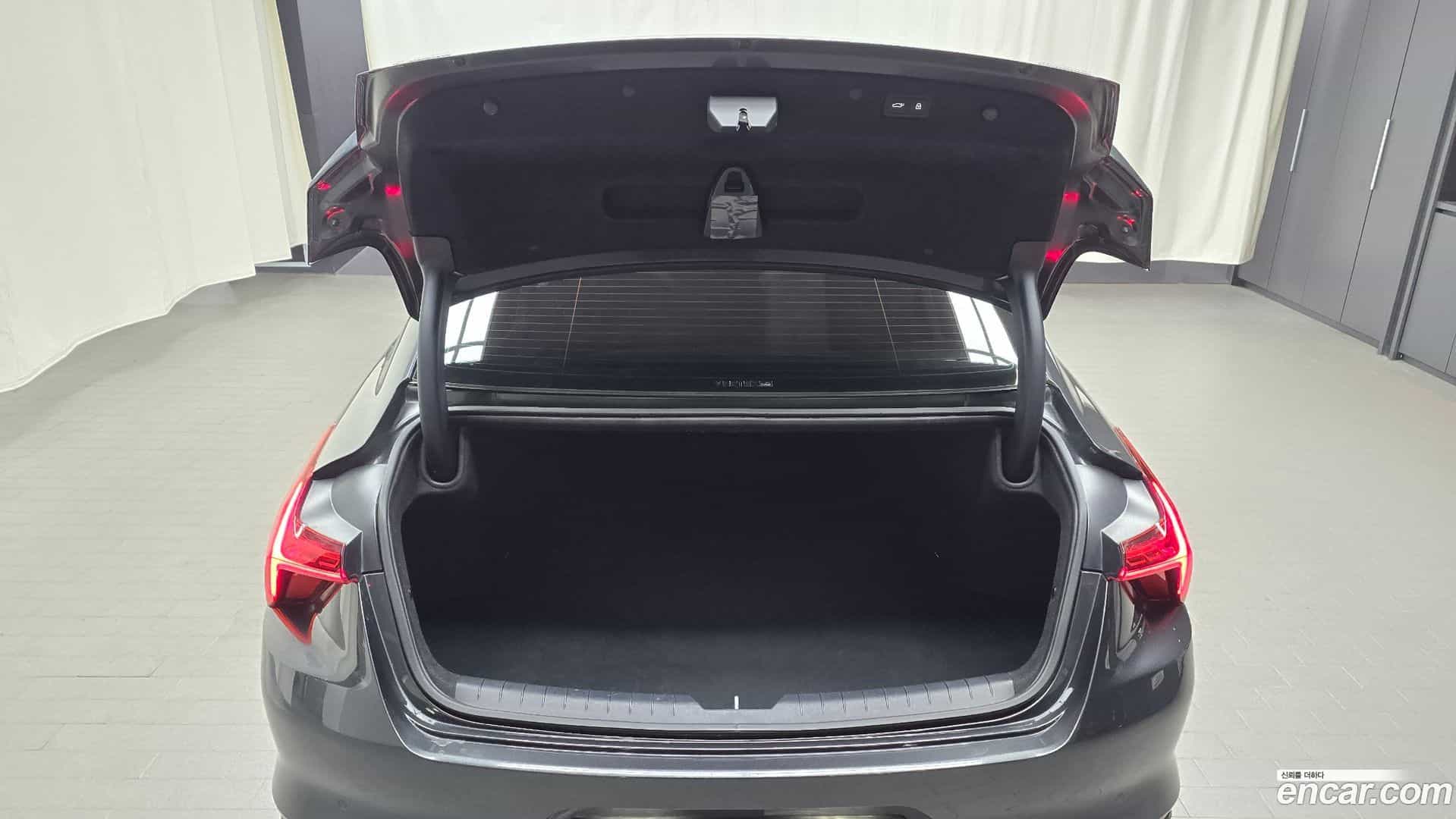 K8 Kia 2023.1-OPTION-024