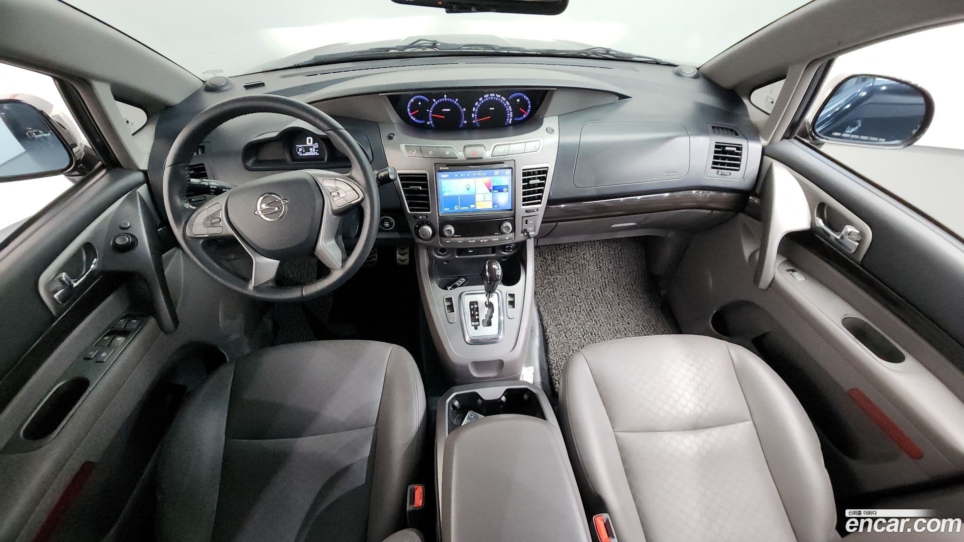 Main__Slider__Photo:KORANDO KG_Mobility_Ssangyong 2016.9-6