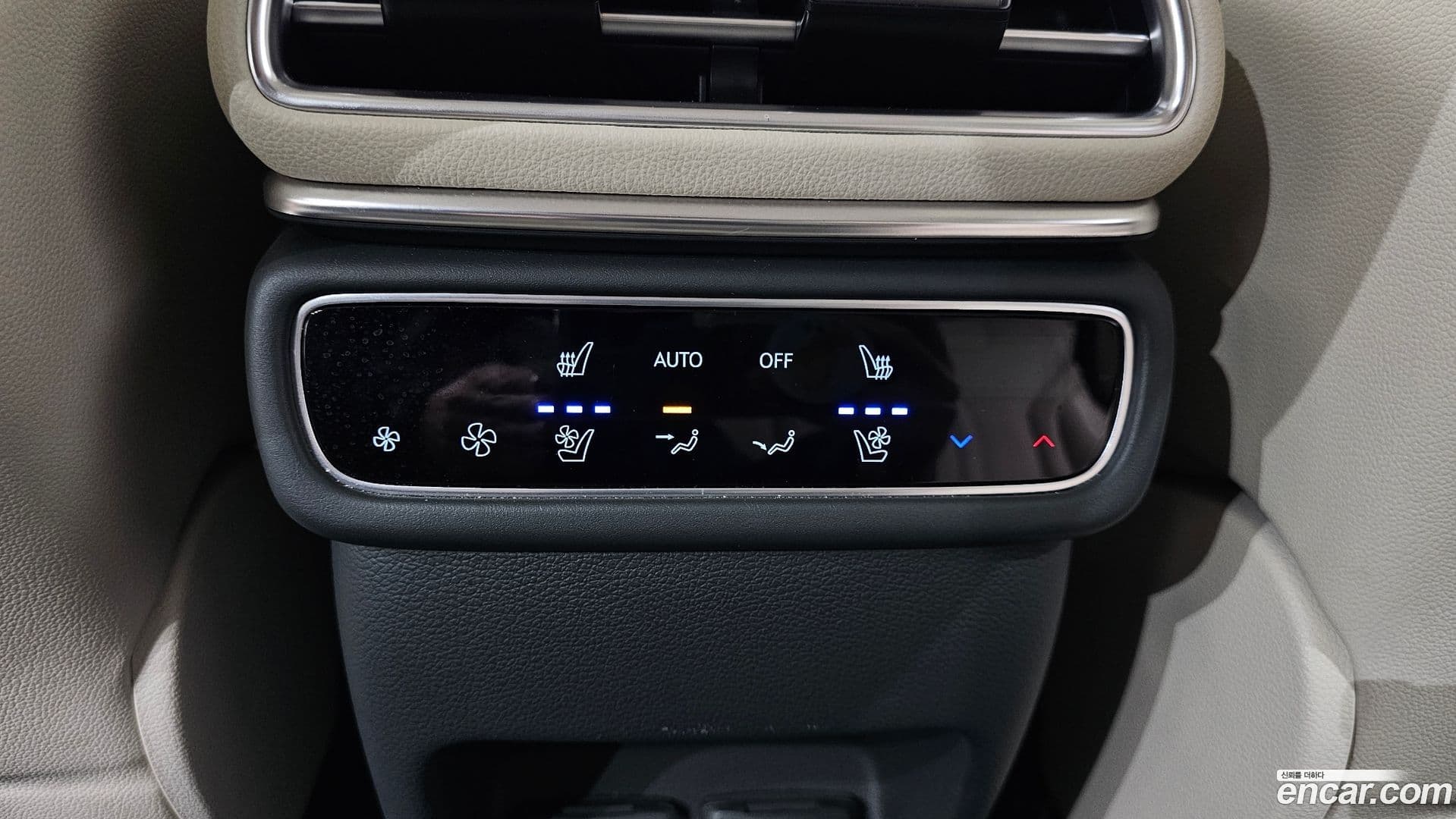 Main__Slider__Photo:GV80 Genesis 2024.0-18