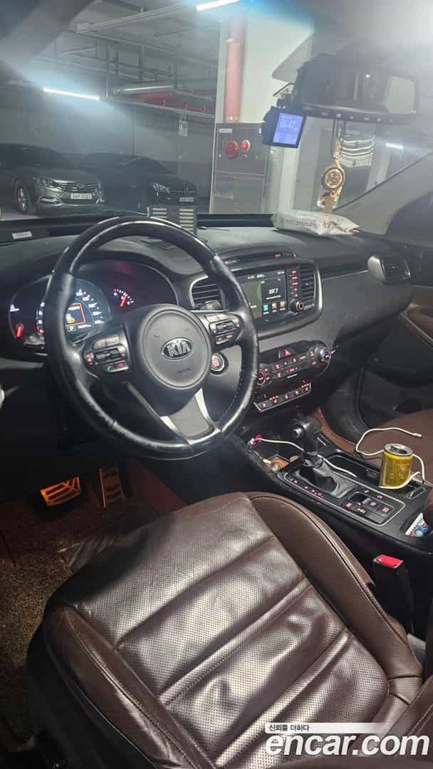 Sorento Kia 2015.4-INNER-008