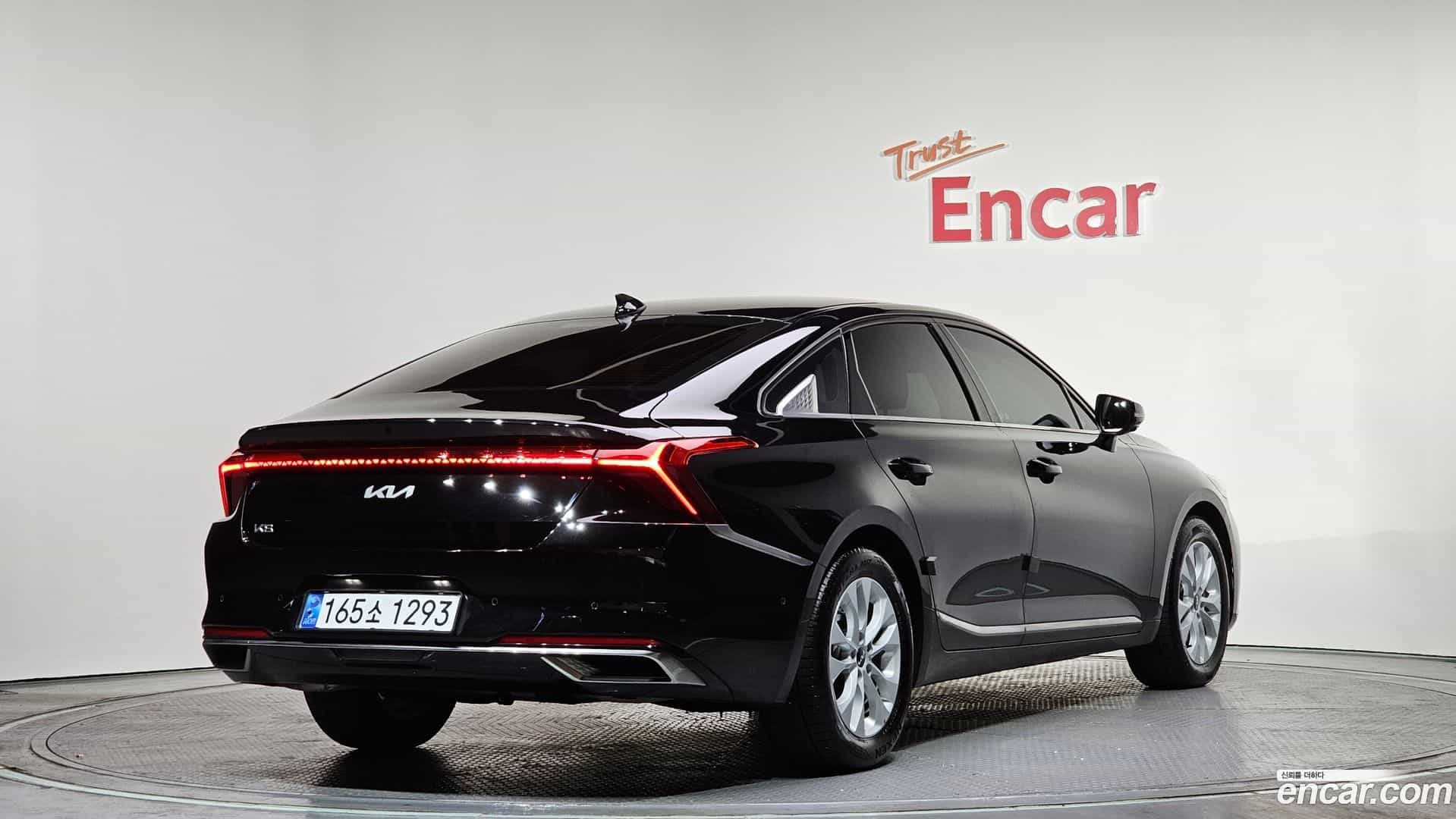 K8 Kia 2022.0-OUTER-002