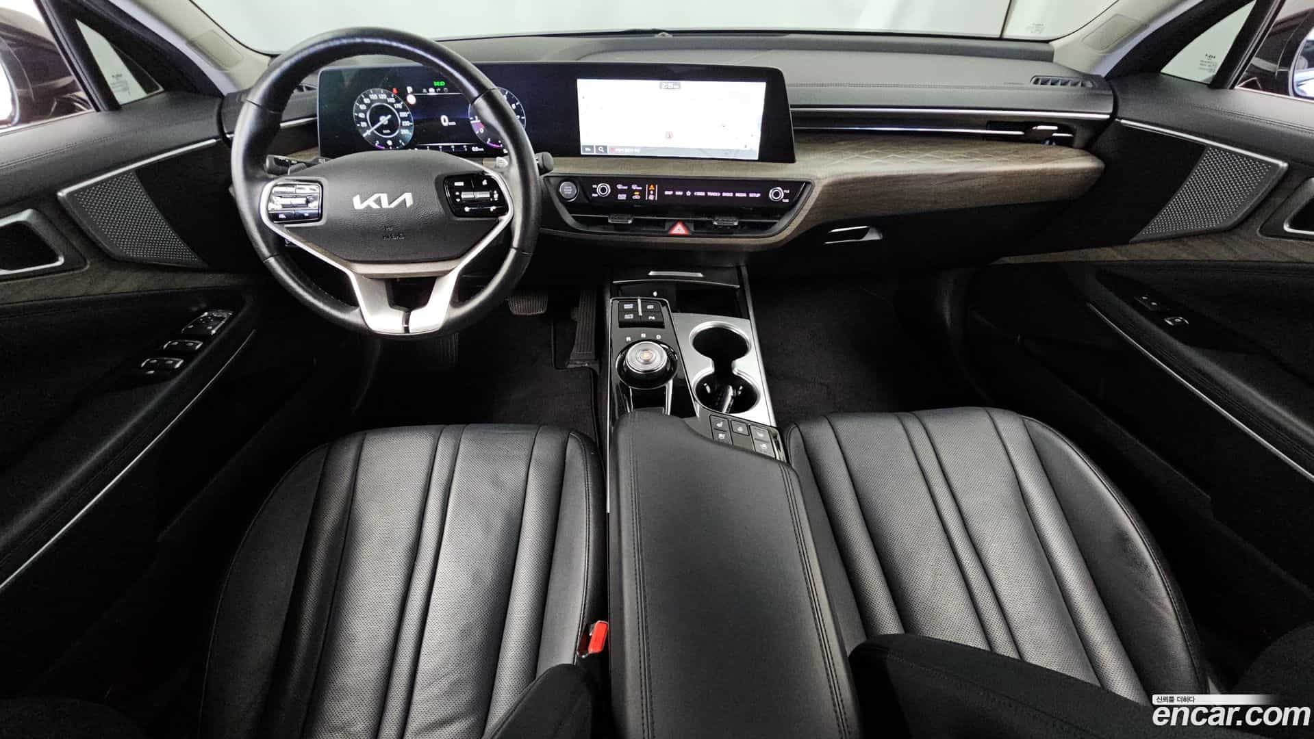 K8 Kia 2022.0-INNER-007