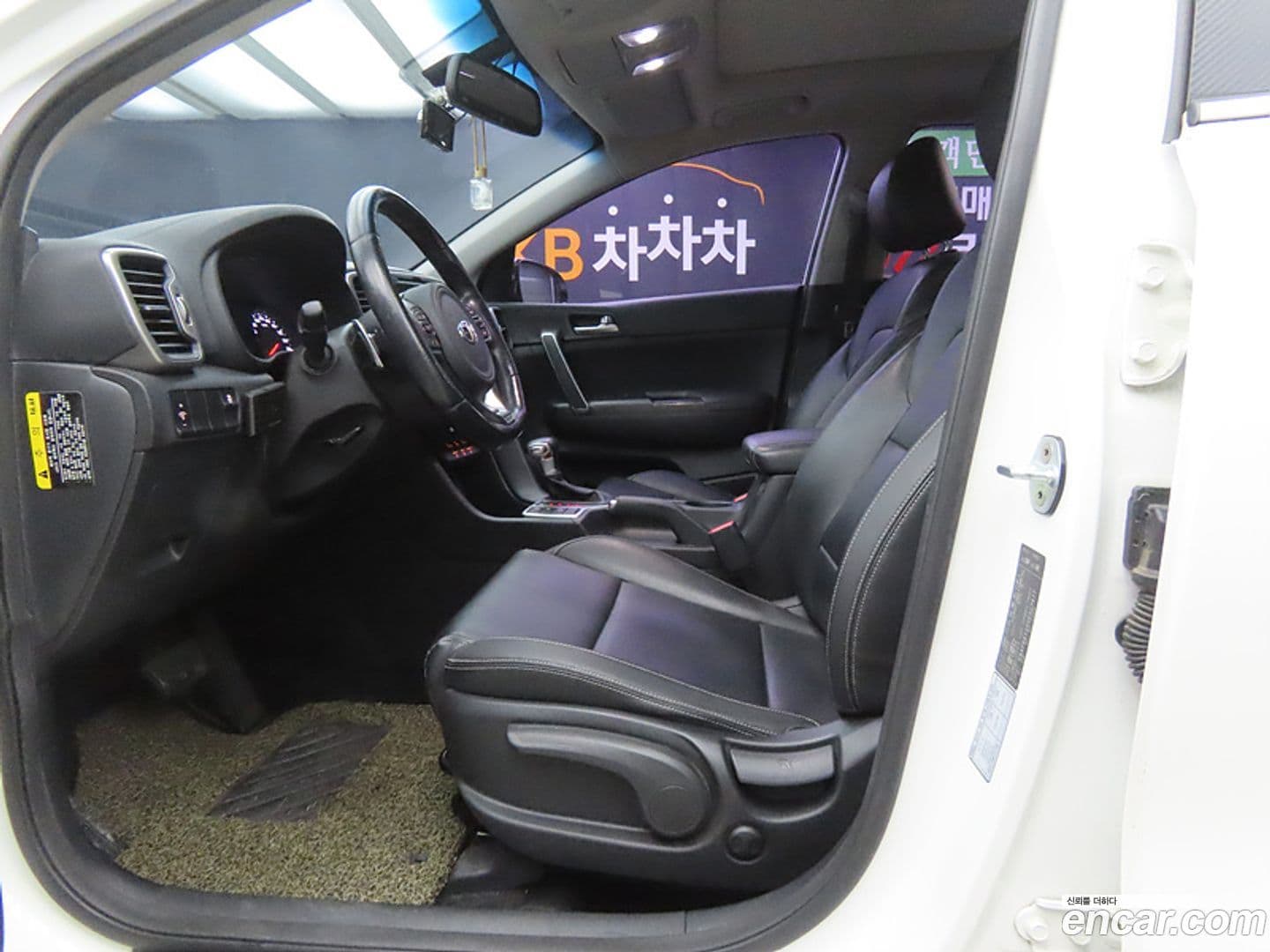 Main__Slider__Photo:Sportage Kia 2015.11-4