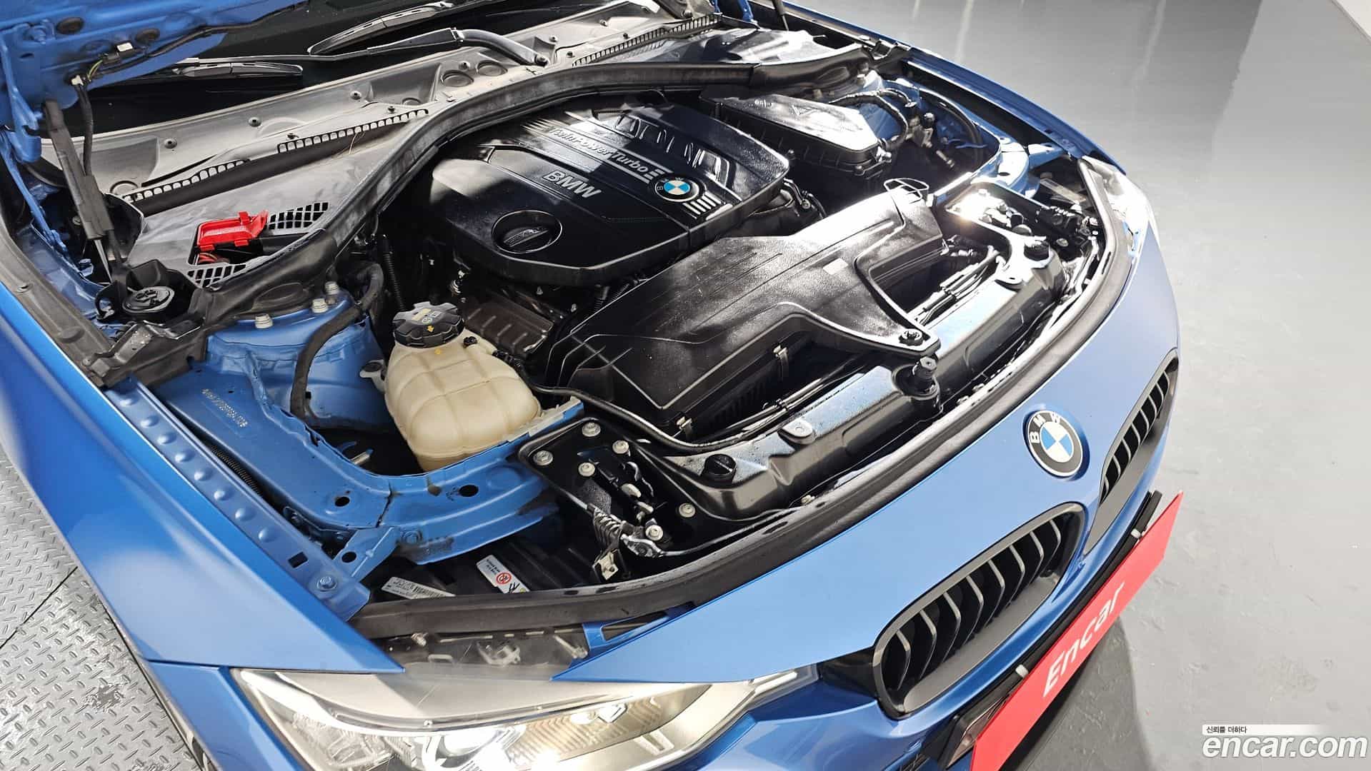 3-Series BMW 2015.6-INNER-006