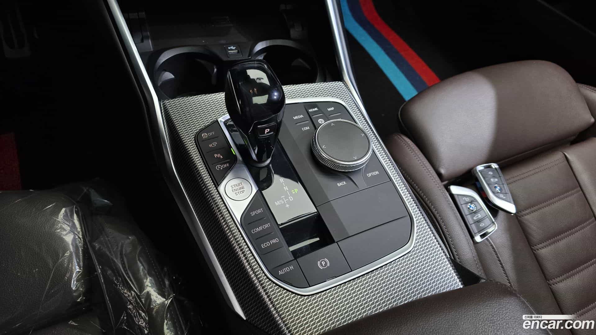 3-Series BMW 2019.10-INNER-009