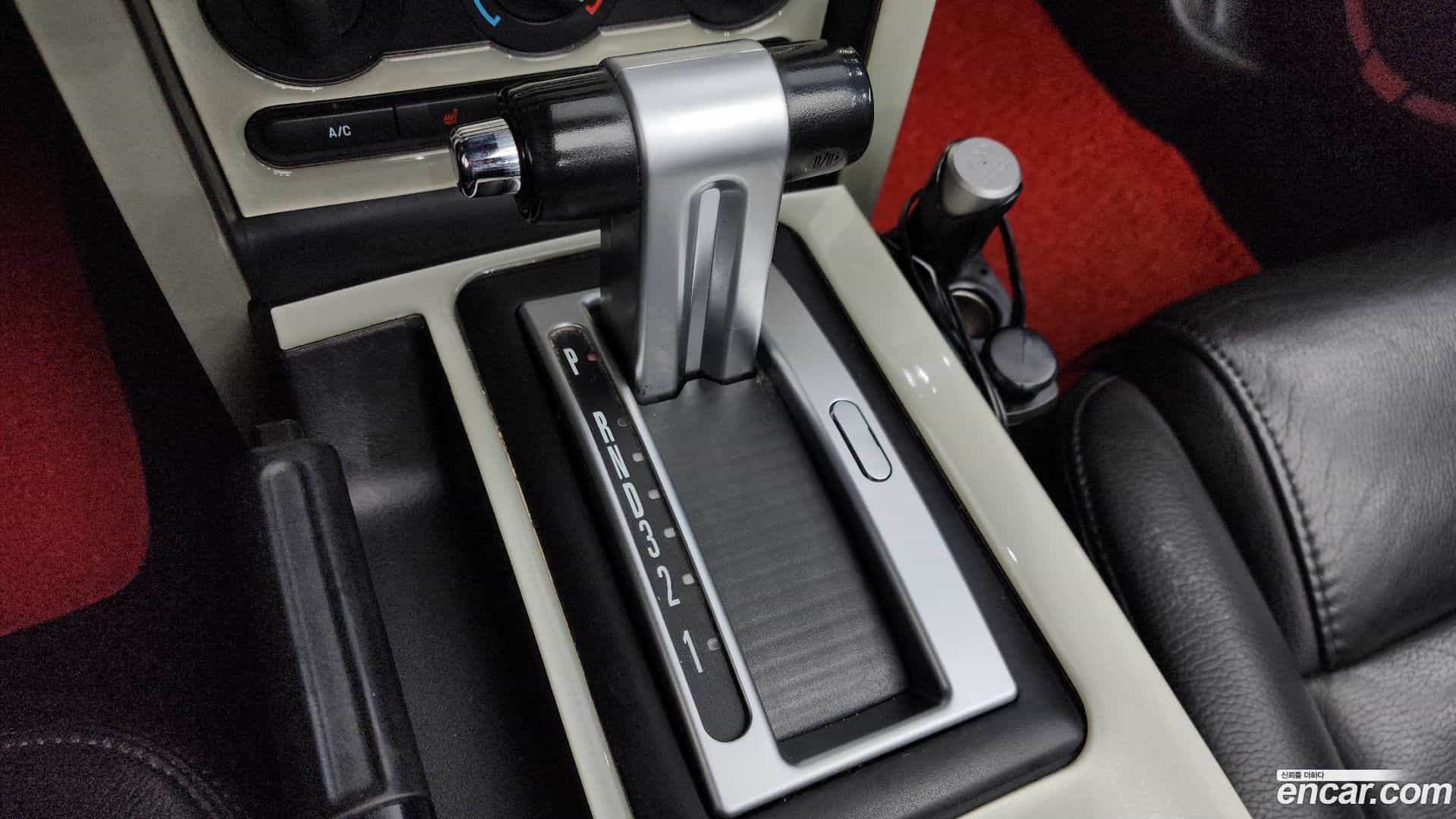 Mustang Ford 2007.4-INNER-009