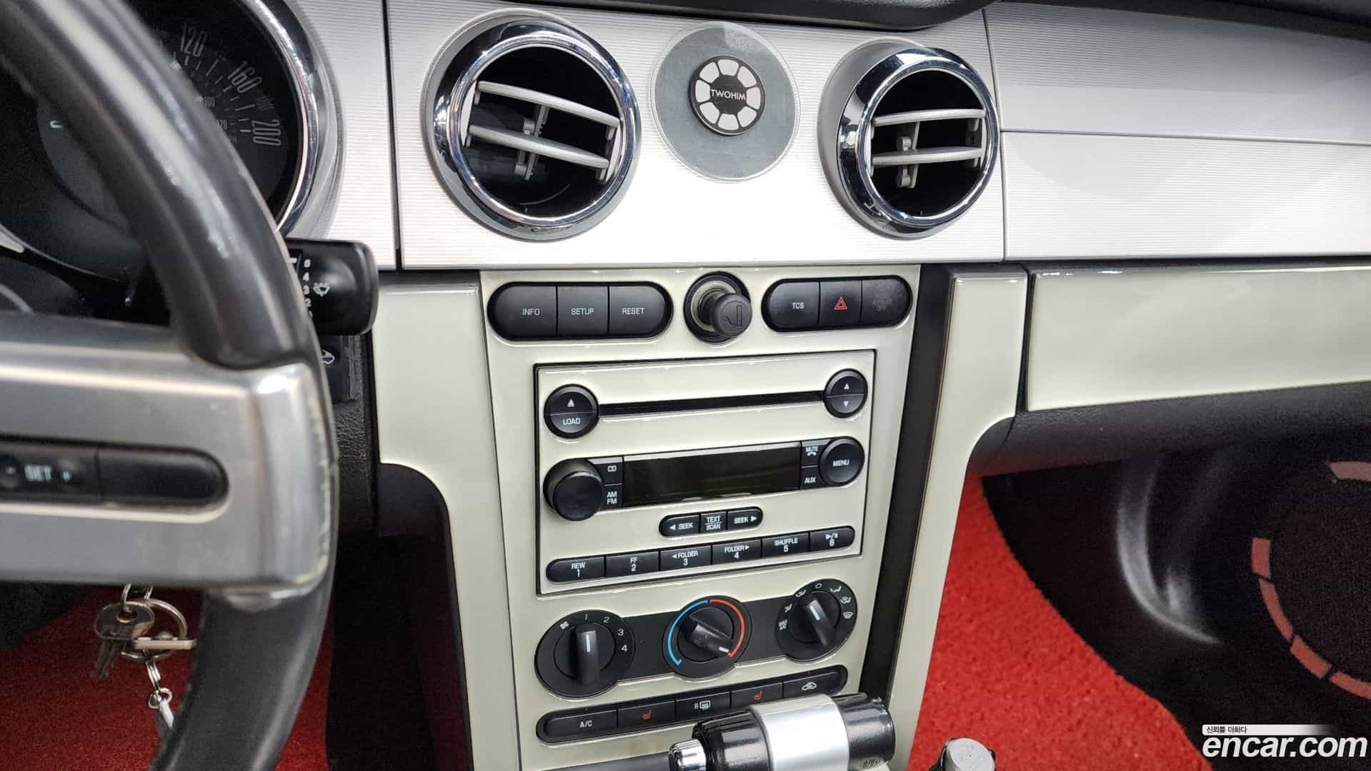 Mustang Ford 2007.4-OPTION-020