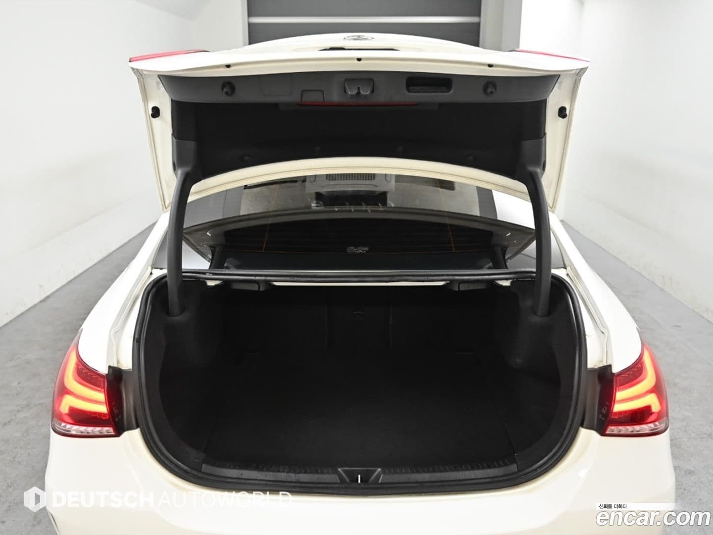 Main__Slider__Photo:A-Class Mercedes-Benz 2021.7-19