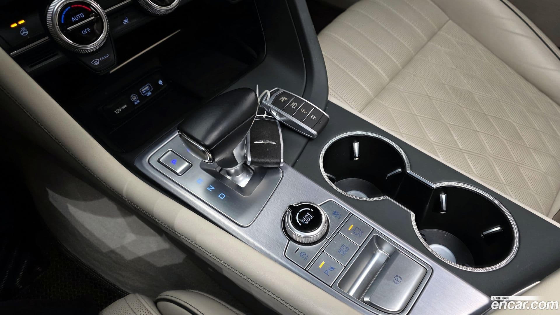 Main__Slider__Photo:G70 Genesis 2017.9-8