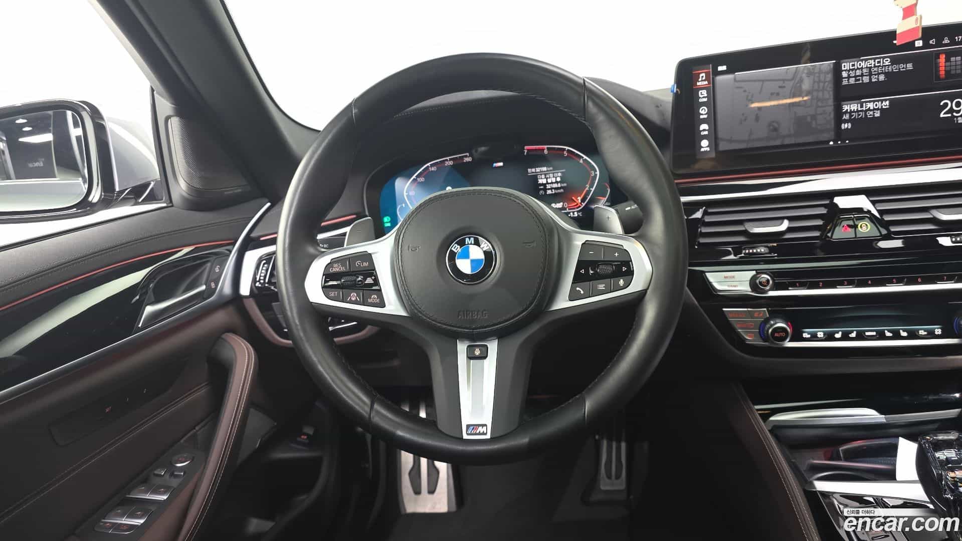 5-Series BMW 2023.1-OPTION-017