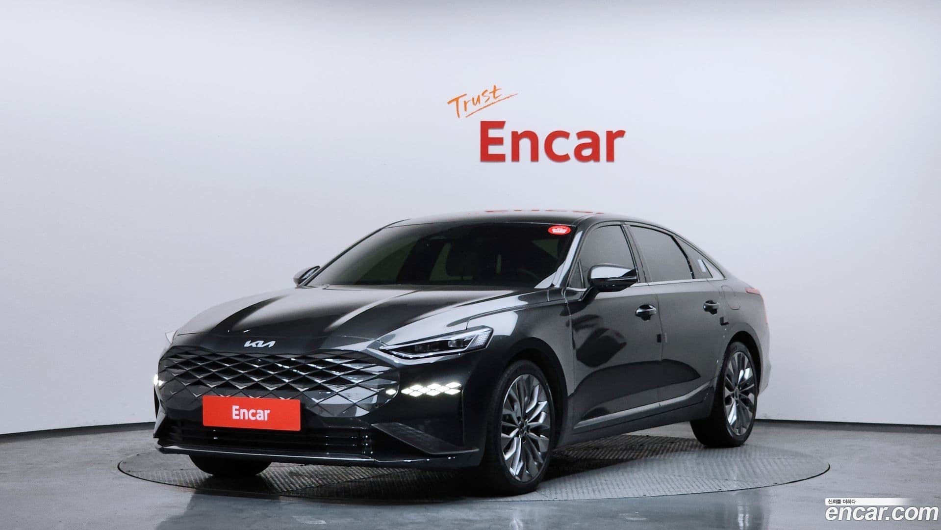 Main__Slider__Photo:K8 Kia 2021.10-0