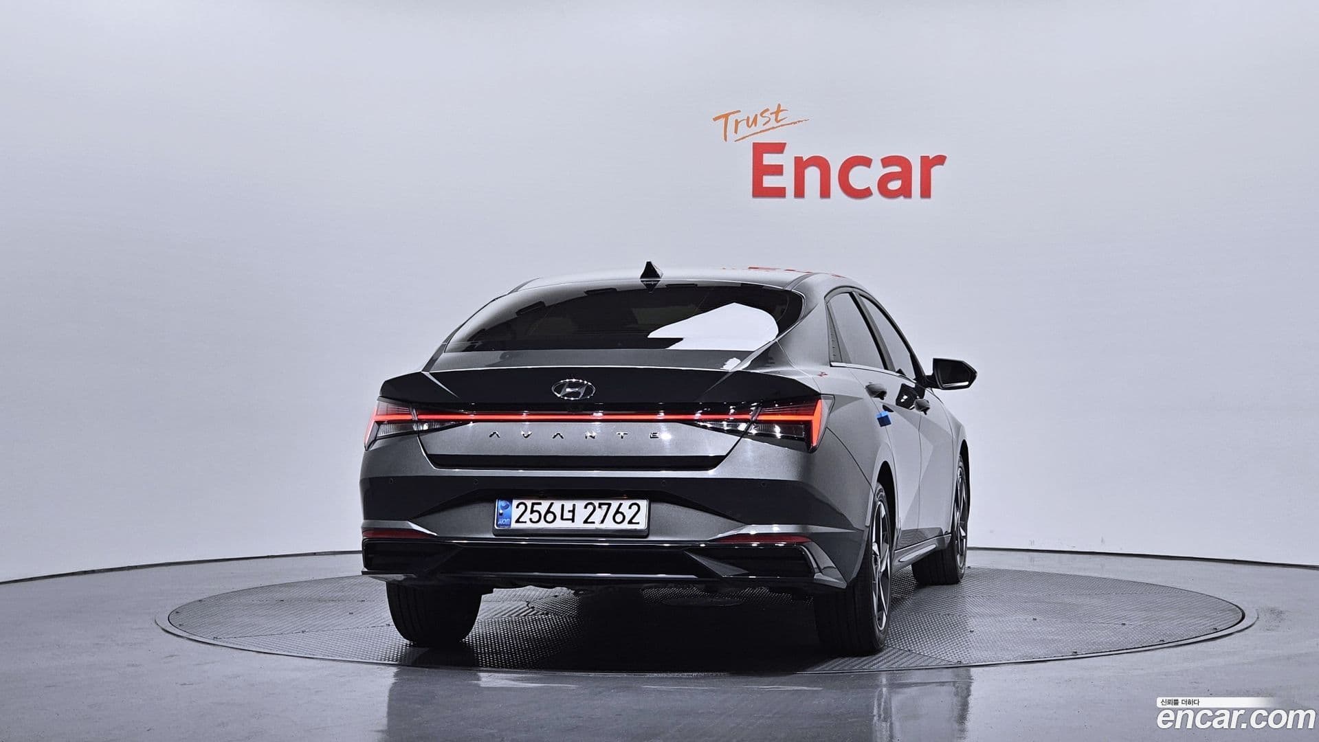 Main__Slider__Photo:AVANTE Hyundai 2021.4-3