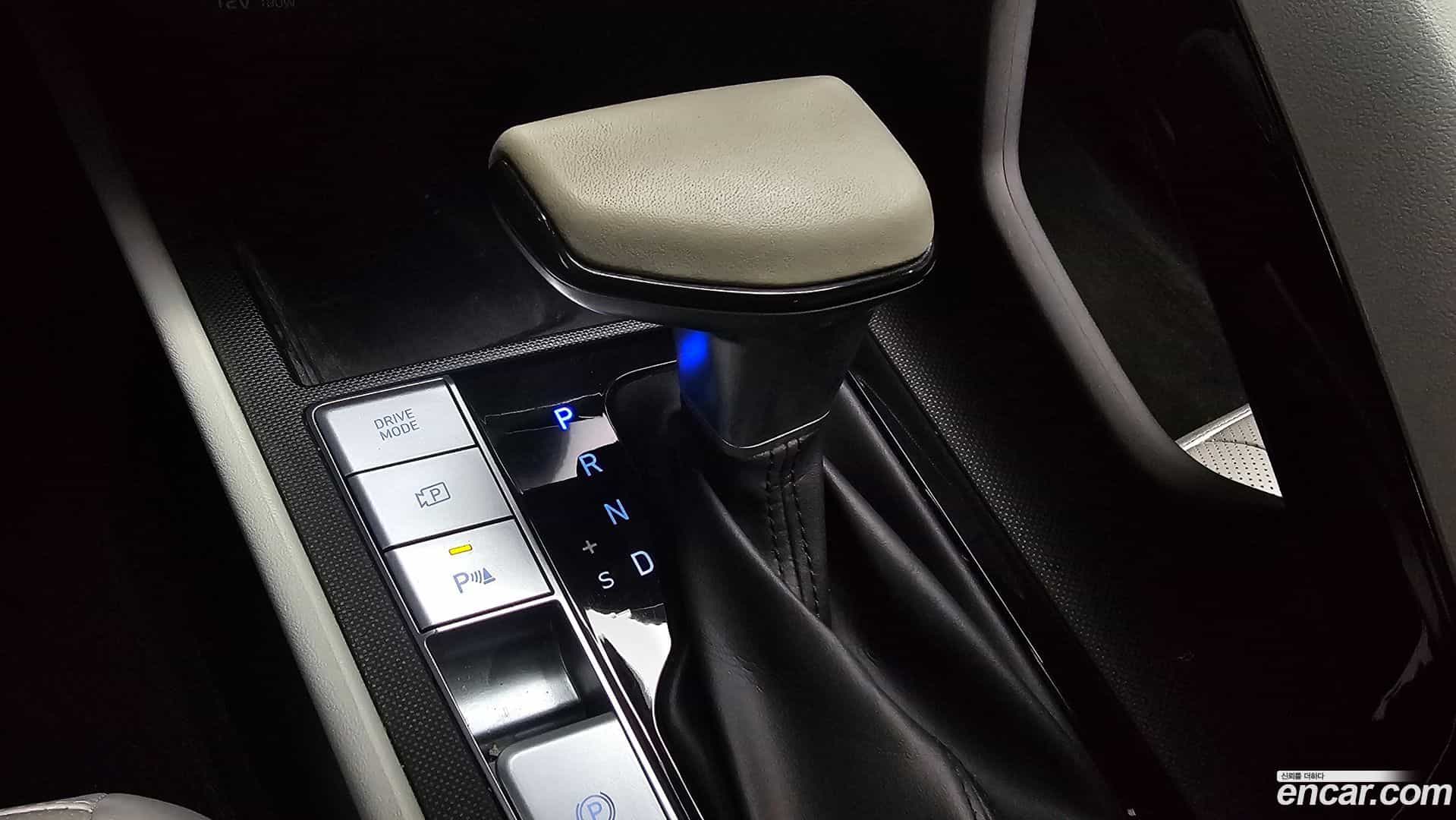 AVANTE Hyundai 2021.4-INNER-009