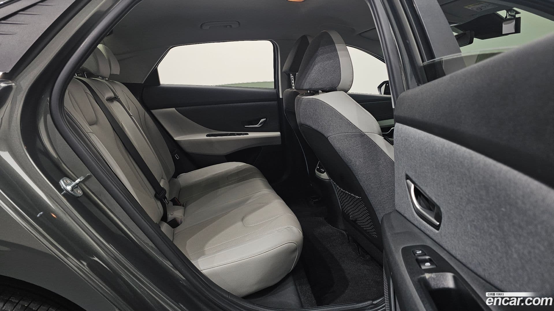 Main__Slider__Photo:AVANTE Hyundai 2021.4-11