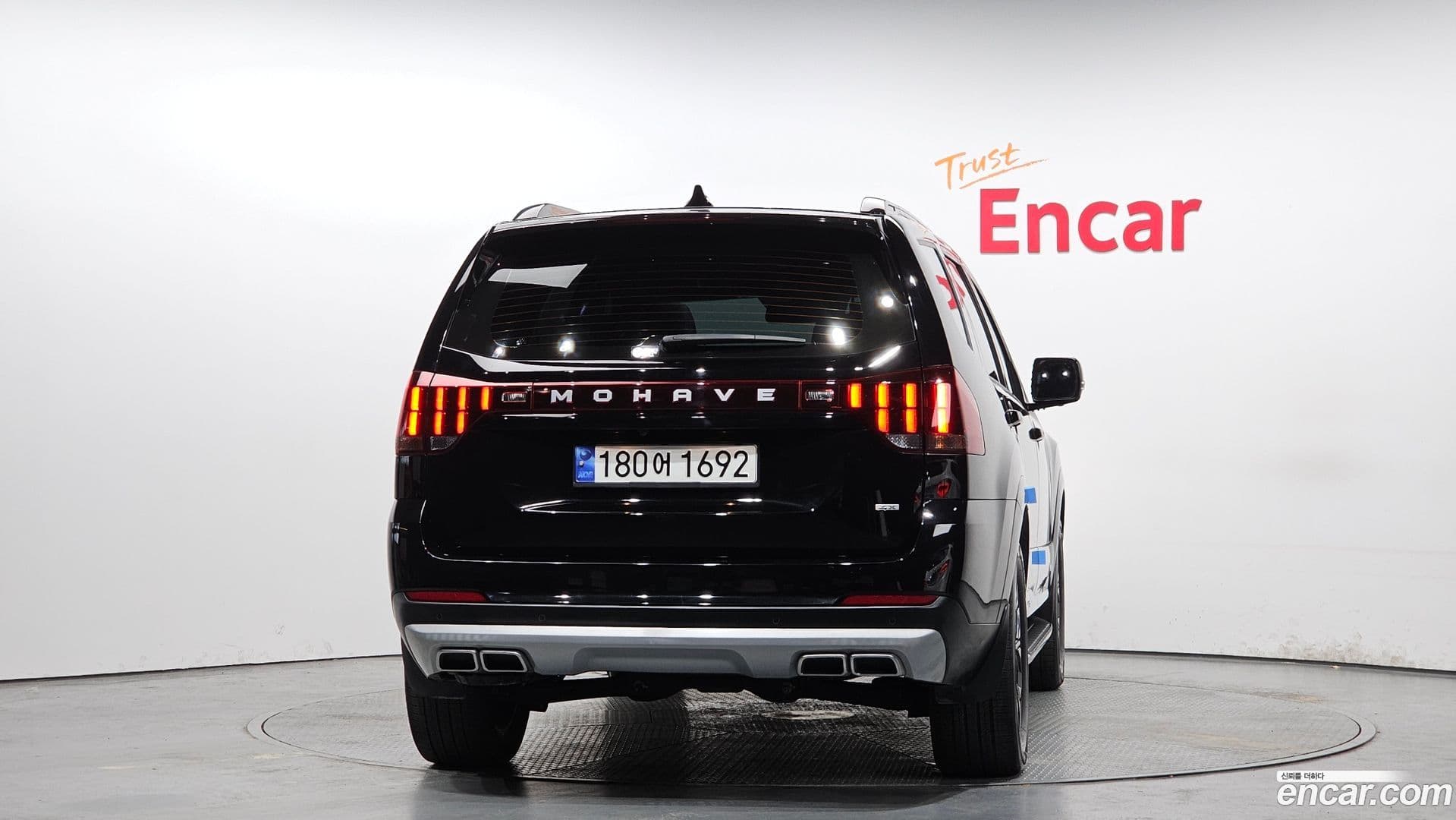 Main__Slider__Photo:Mohave Kia 2023.9-3