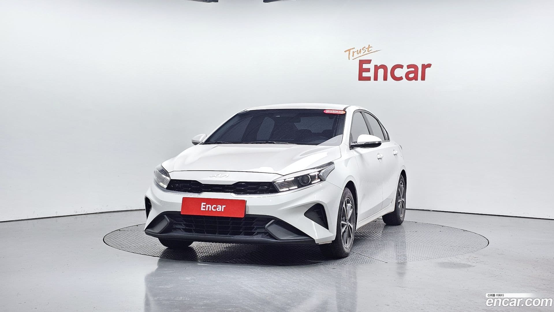 Main__Slider__Photo:K3 Kia 2023.4-2