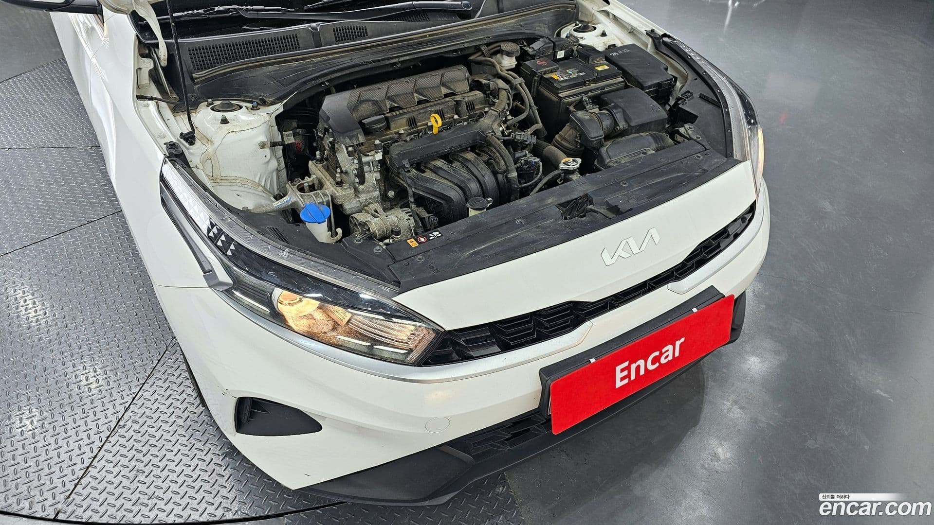 Main__Slider__Photo:K3 Kia 2023.4-5