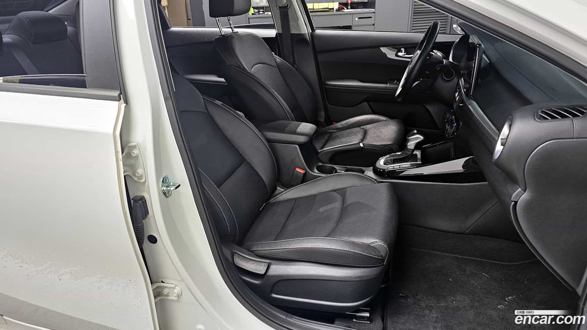 K3 Kia 2023.4-INNER-010