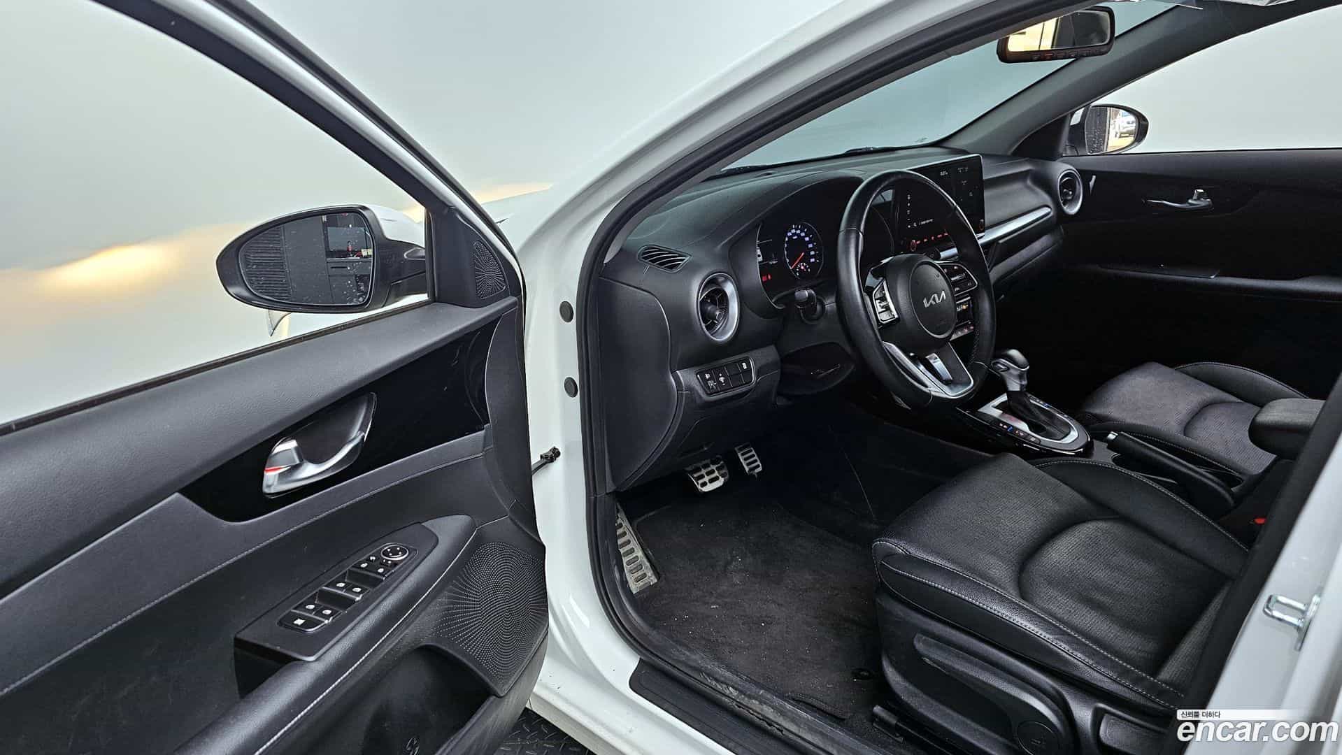 K3 Kia 2023.4-OPTION-015