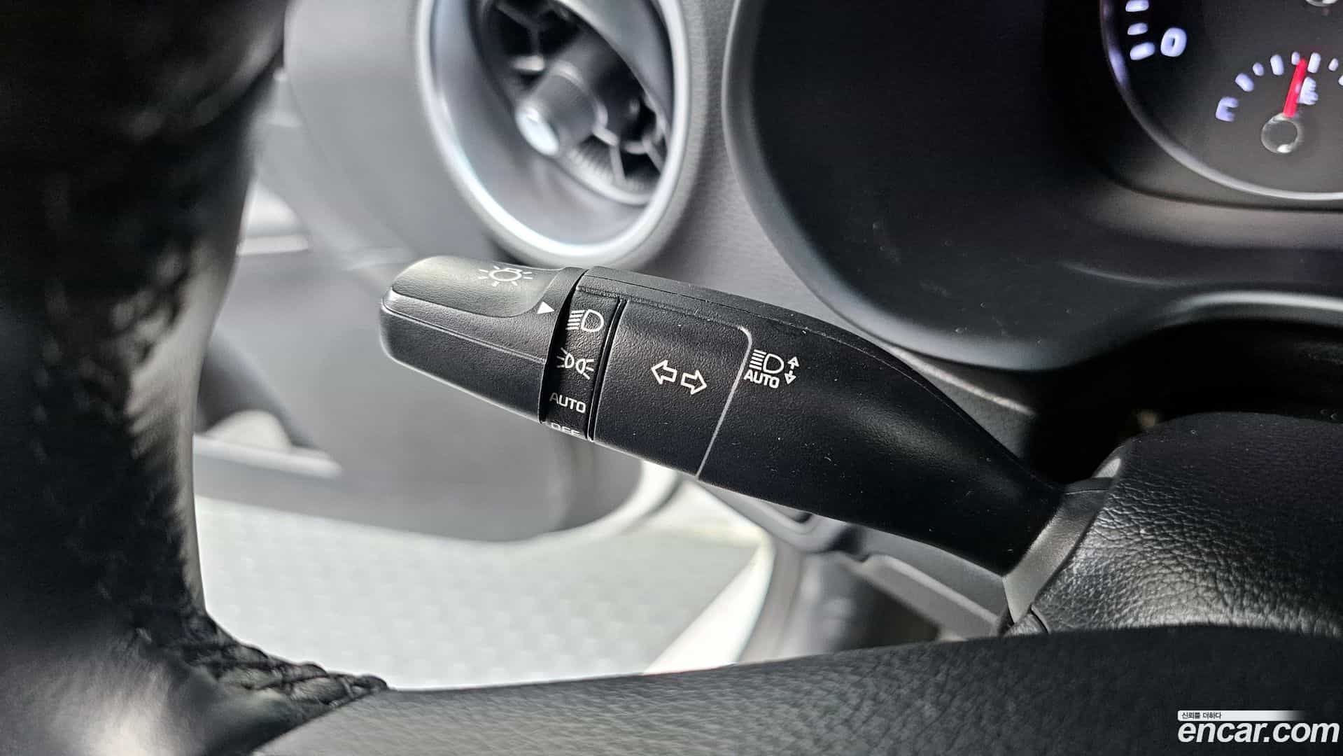 K3 Kia 2023.4-OPTION-023