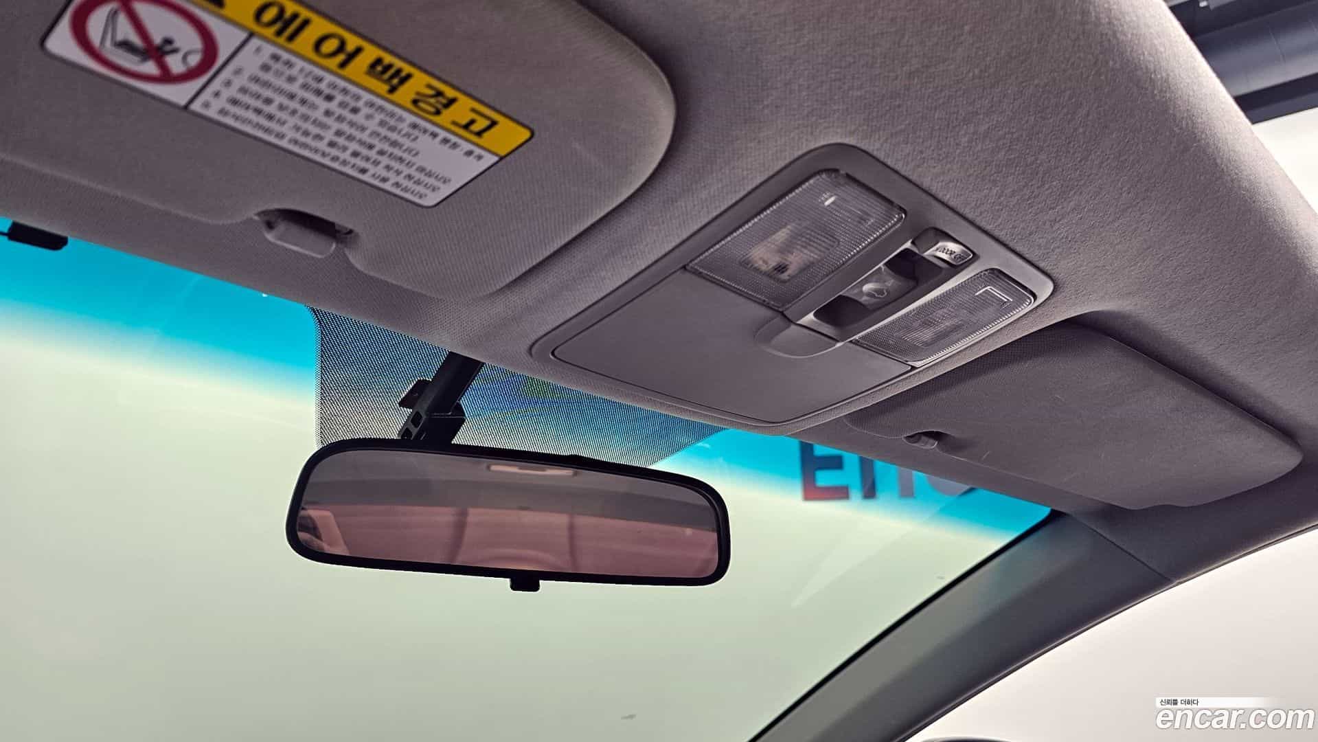 AVANTE Hyundai 2011.0-OPTION-023