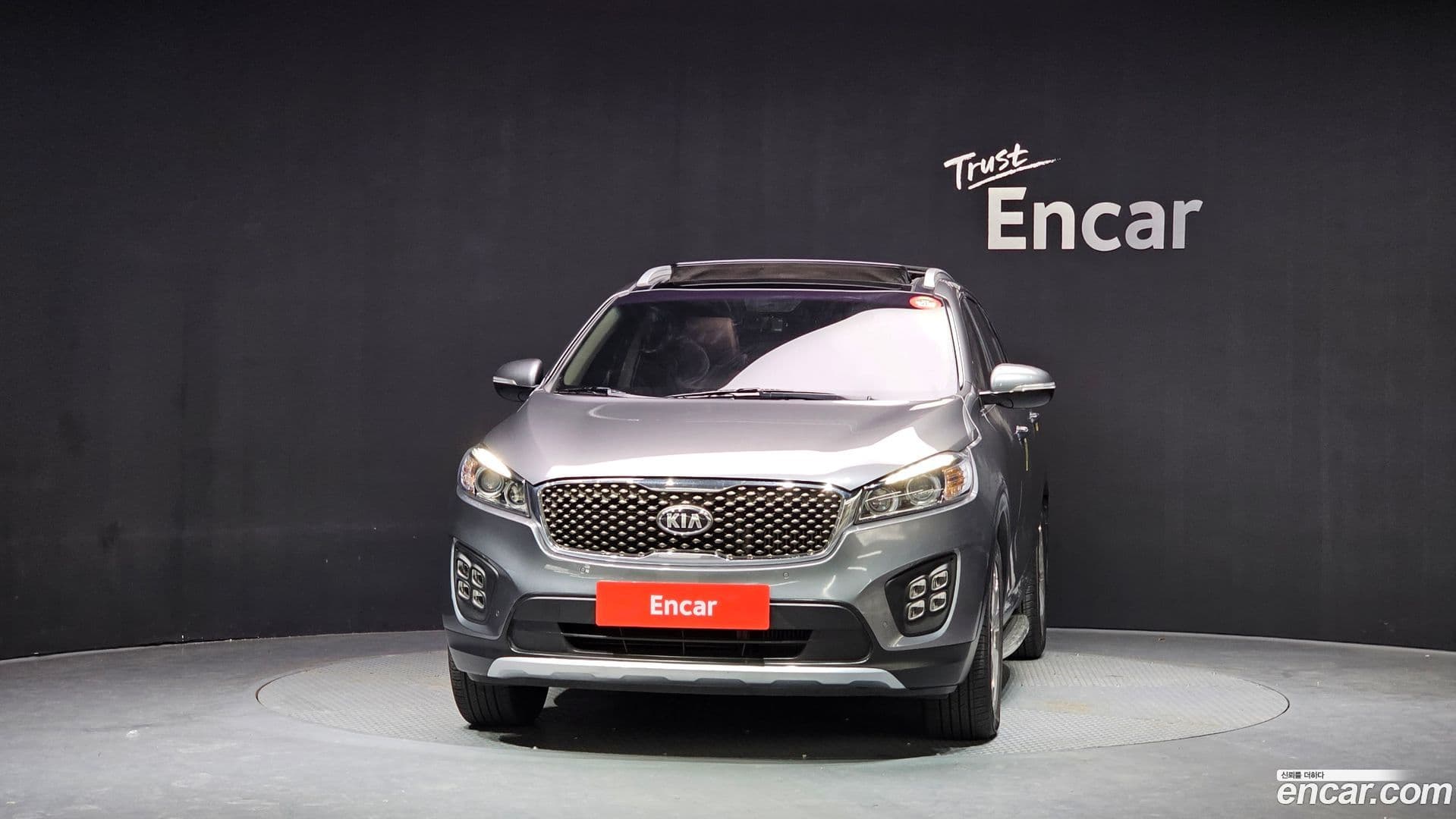 Main__Slider__Photo:Sorento Kia 2015.10-2