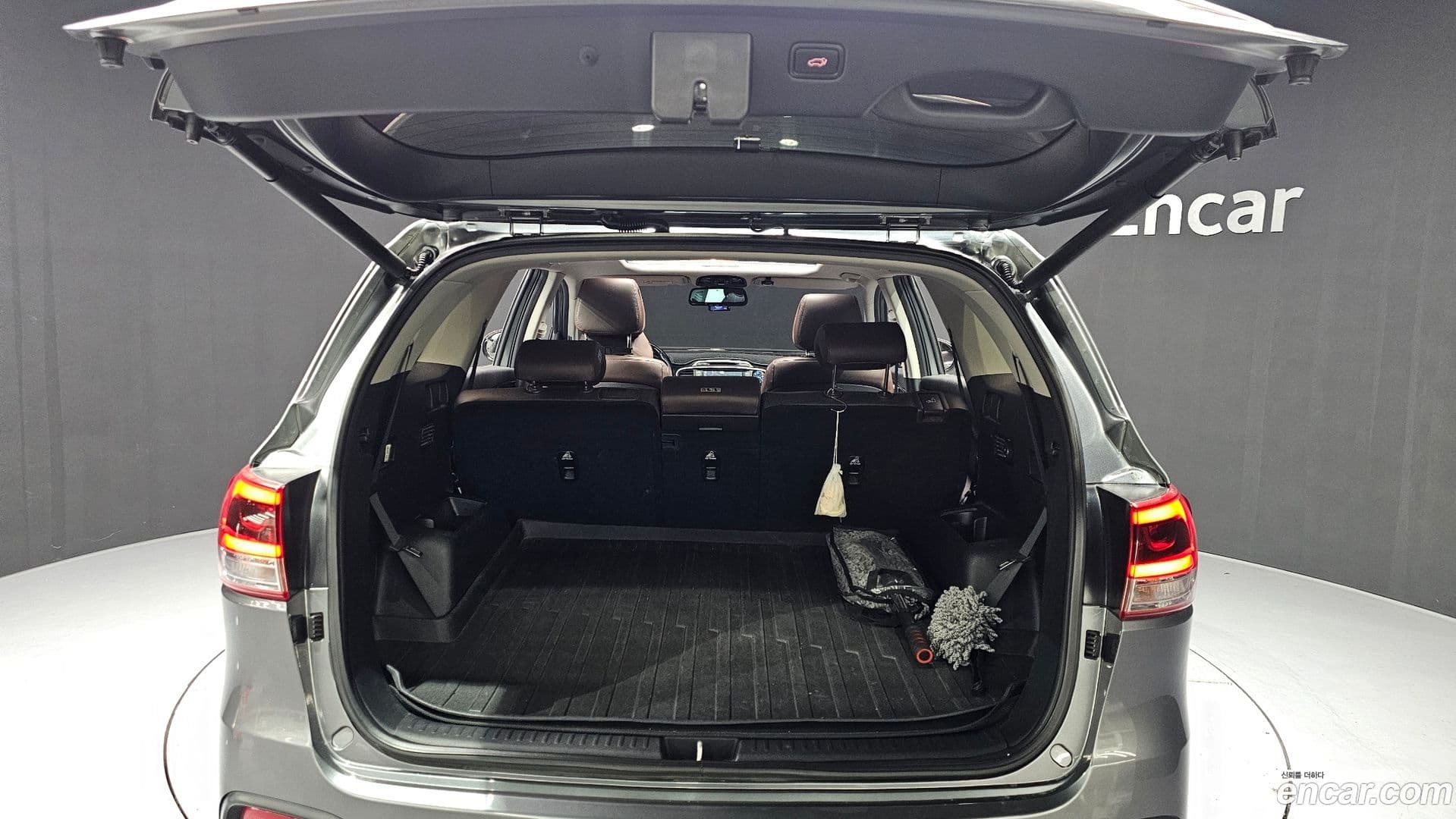 Main__Slider__Photo:Sorento Kia 2015.10-19