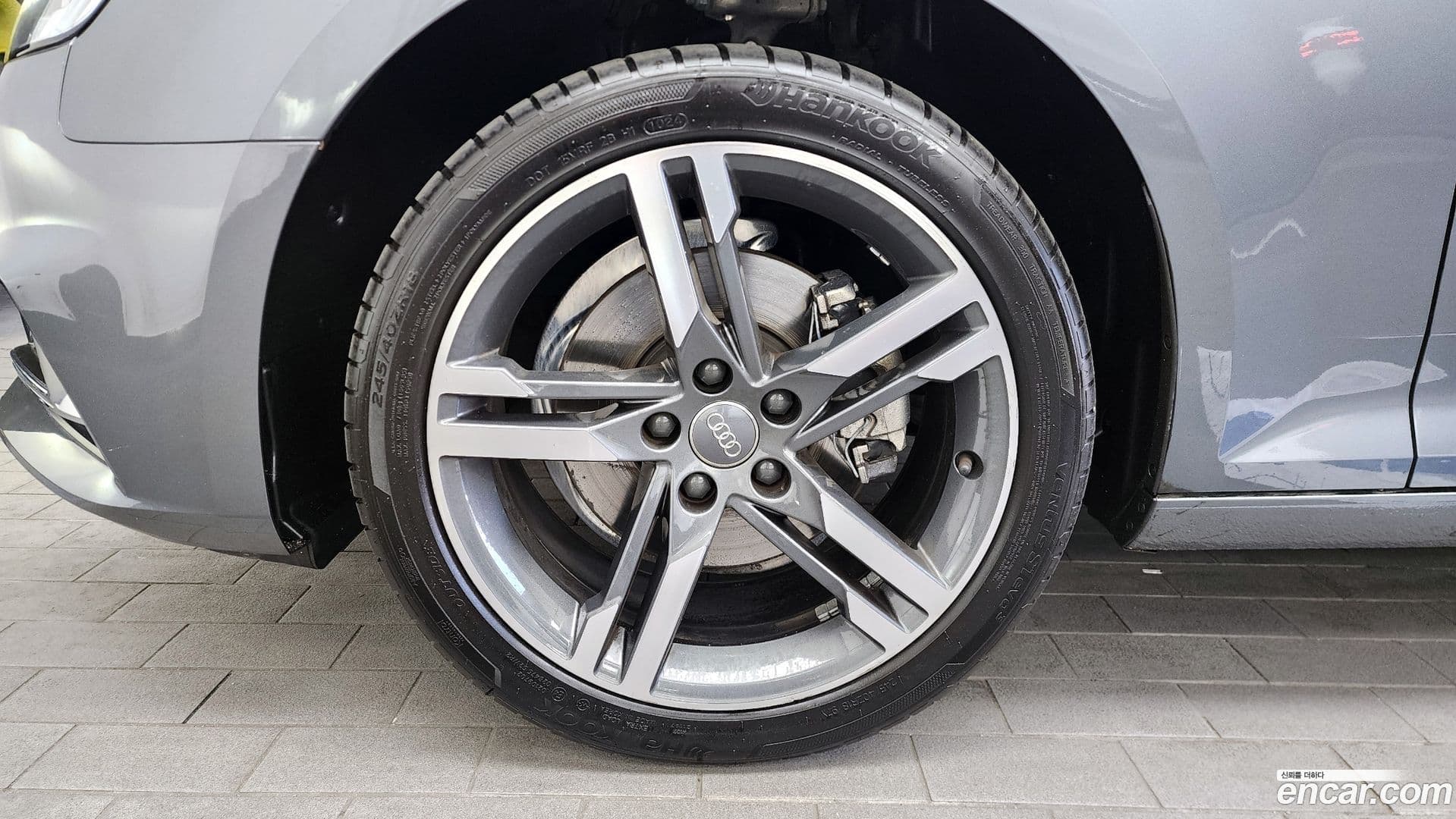 Main__Slider__Photo:A4 Audi 2019.11-4