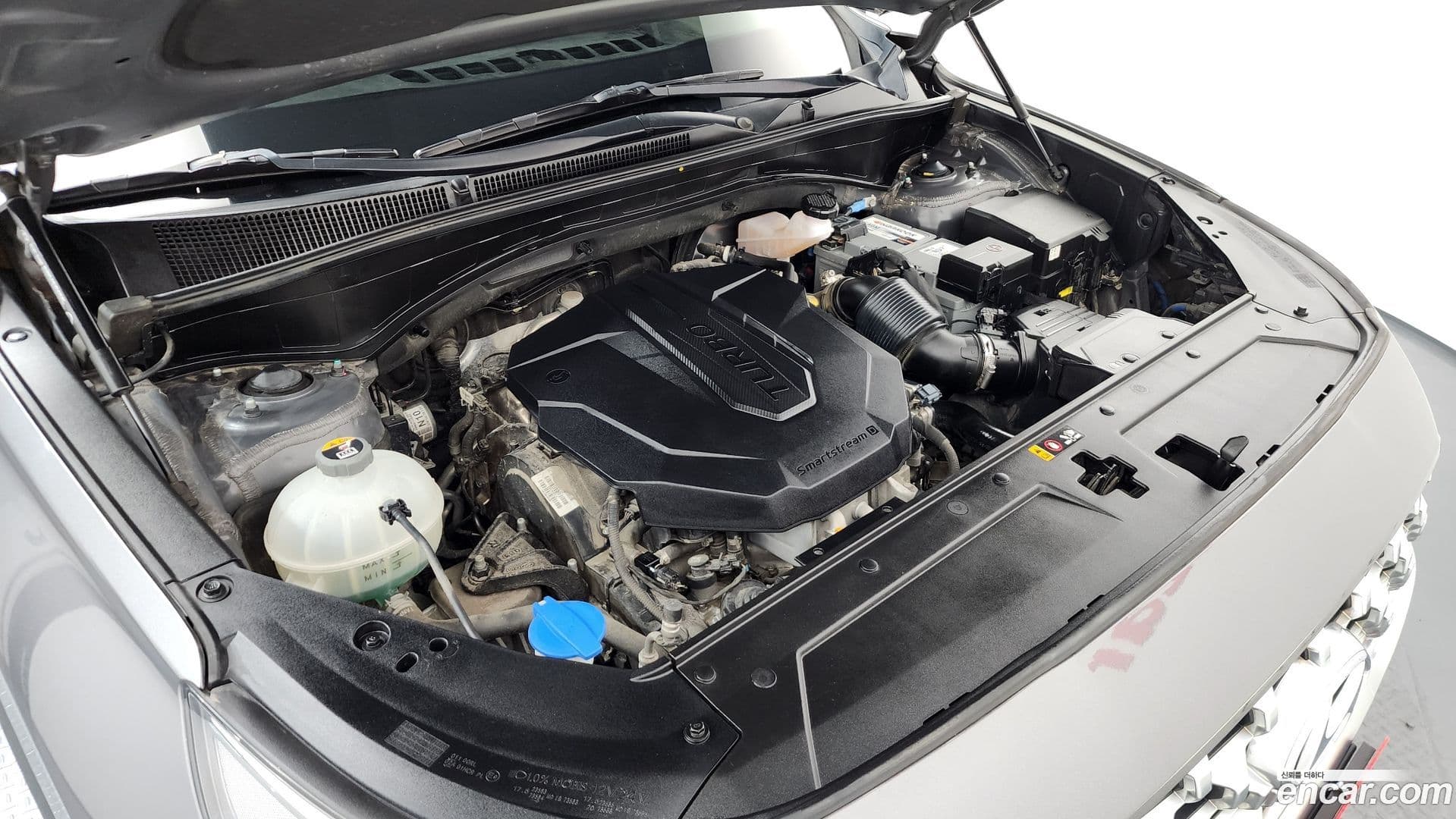 Main__Slider__Photo:Santafe Hyundai 2020.6-5