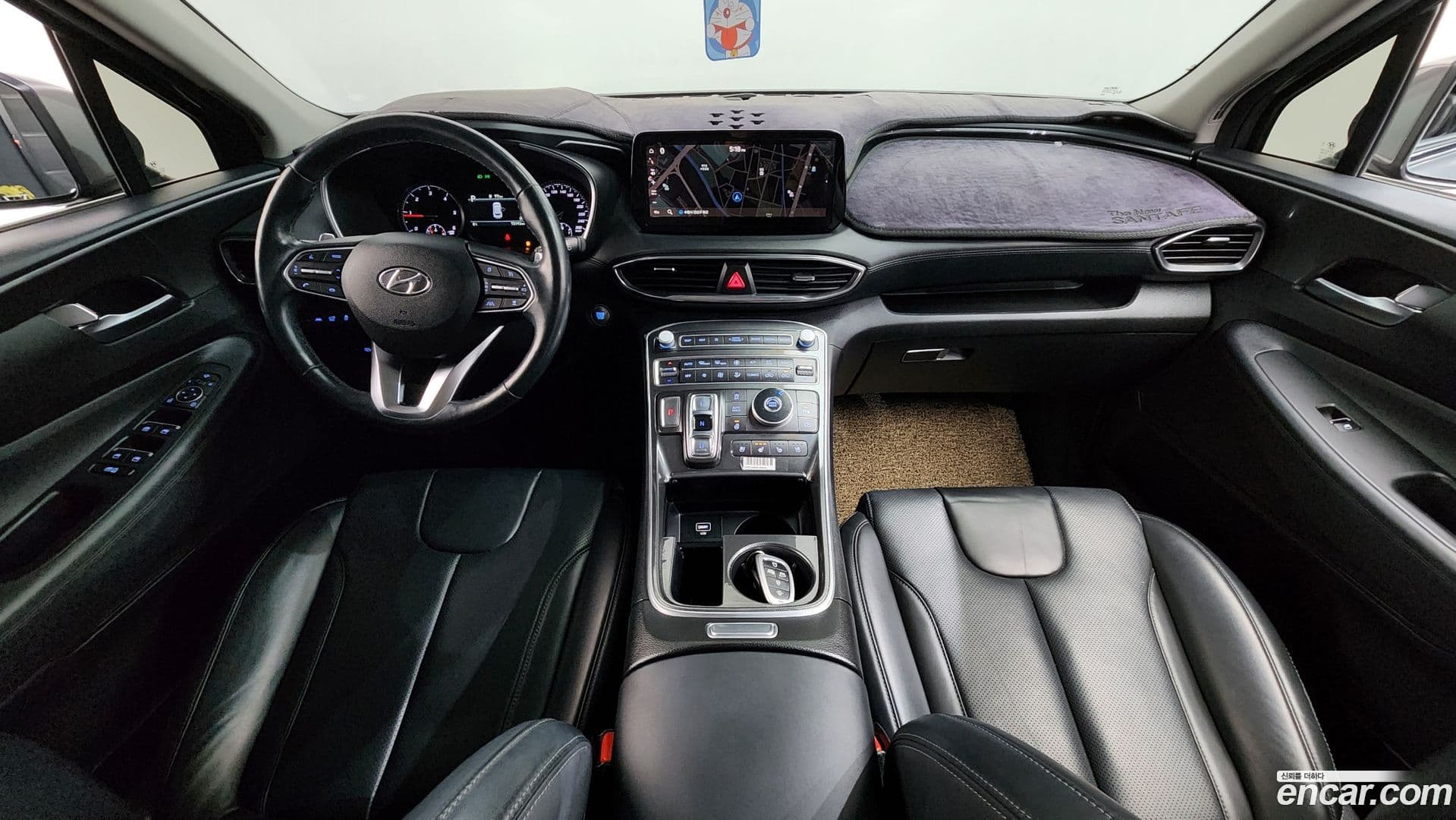 Main__Slider__Photo:Santafe Hyundai 2020.6-6