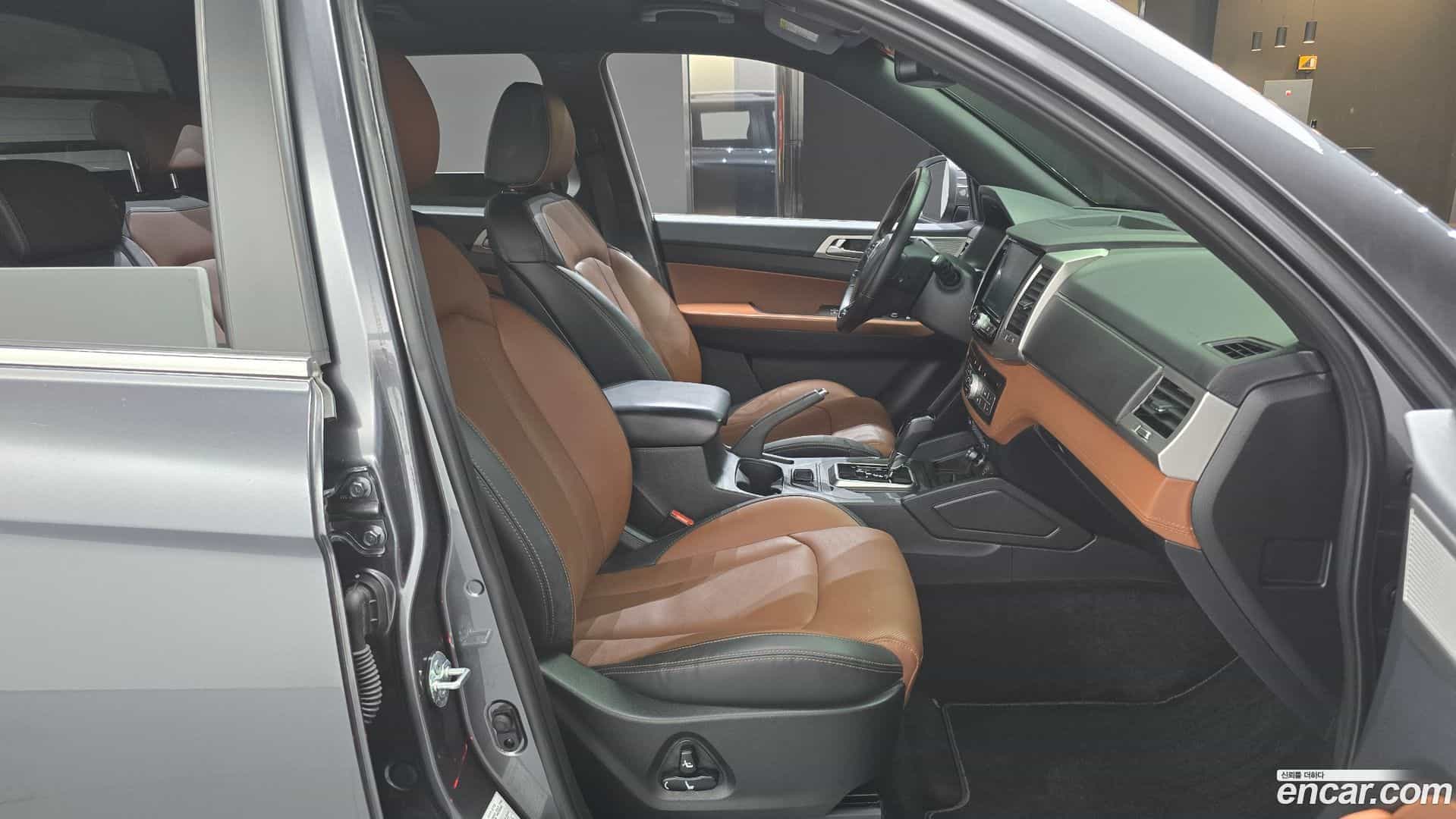 Rexton KG_Mobility_Ssangyong 2018.7-INNER-010