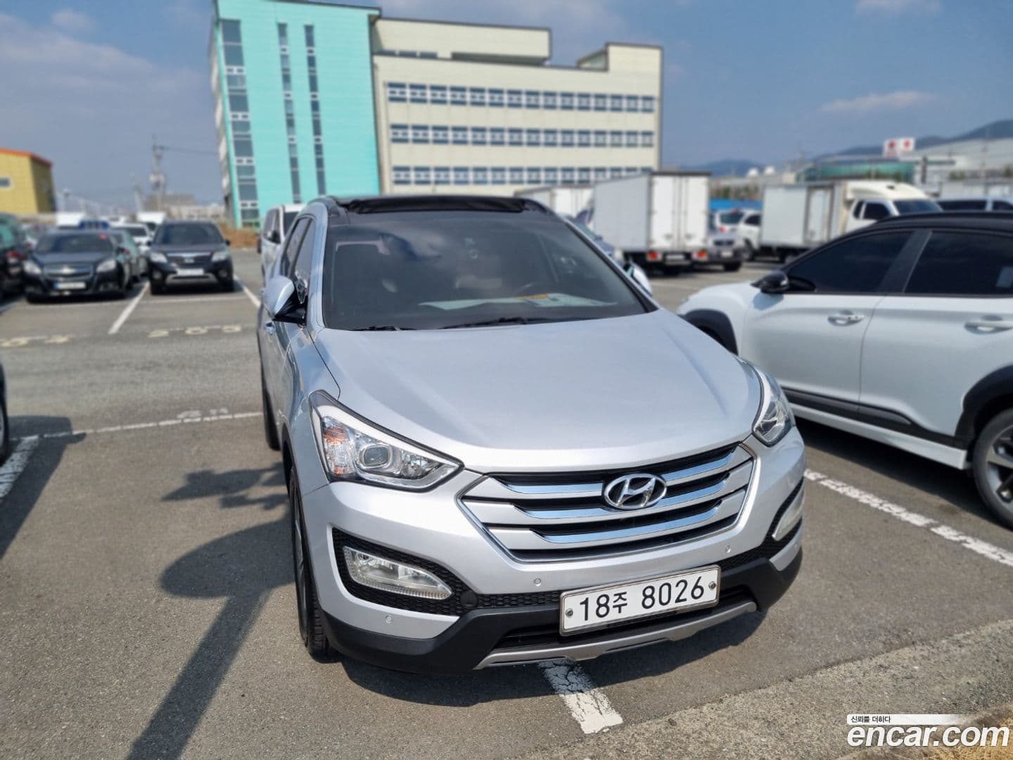 Main__Slider__Photo:Santafe Hyundai 2015.0-0