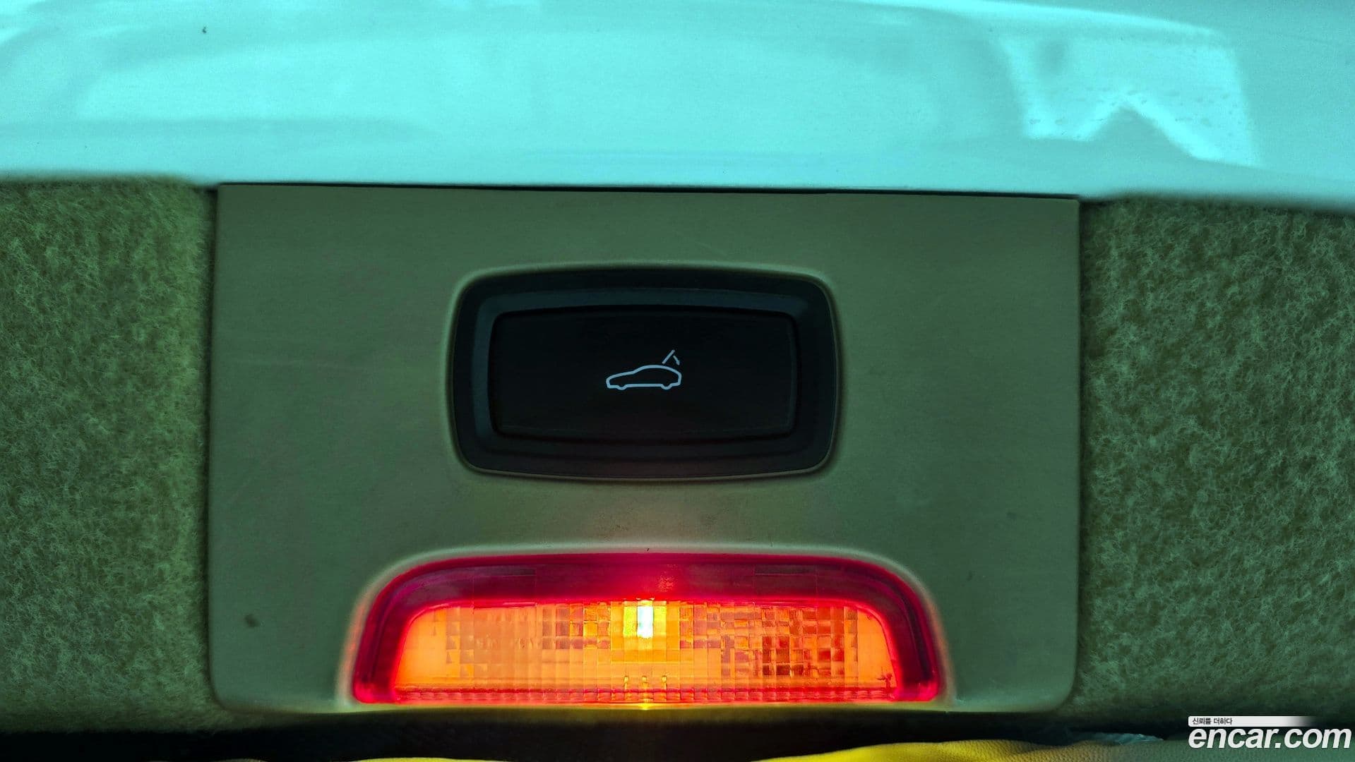 Main__Slider__Photo:Cayenne Porsche 2011.10-19