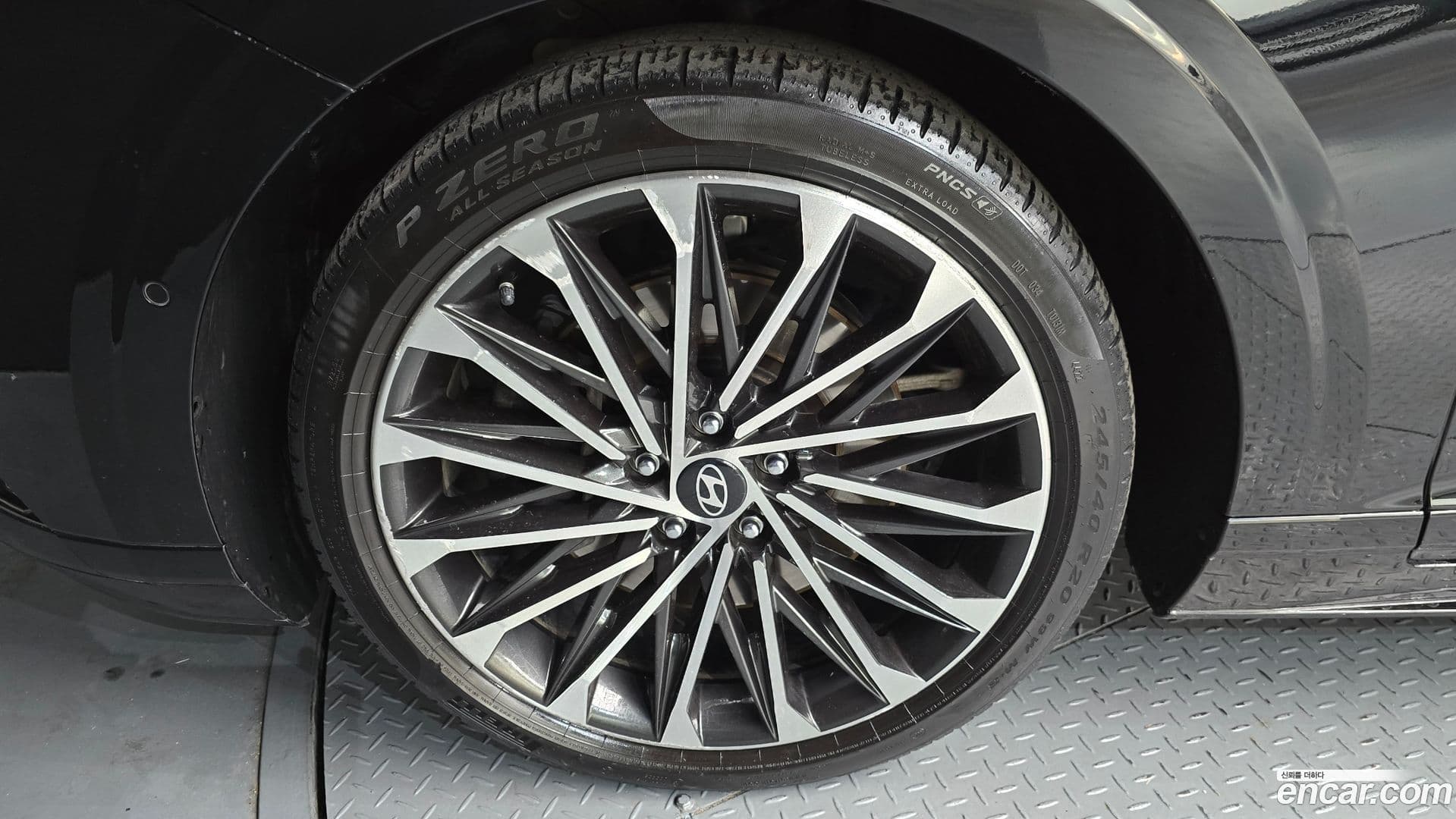 Main__Slider__Photo:Grandeur Hyundai 2023.0-4