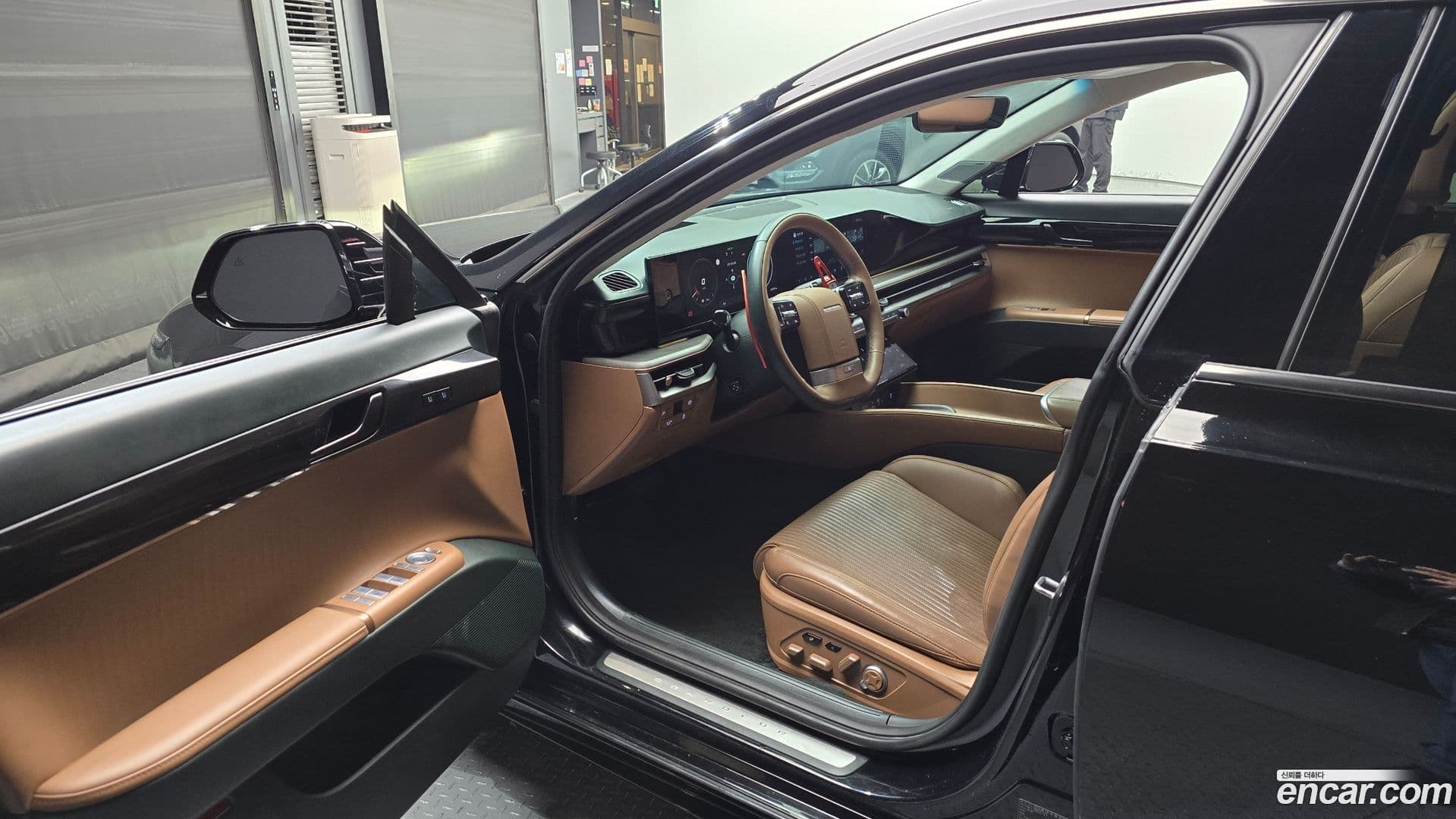 Main__Slider__Photo:Grandeur Hyundai 2023.0-9