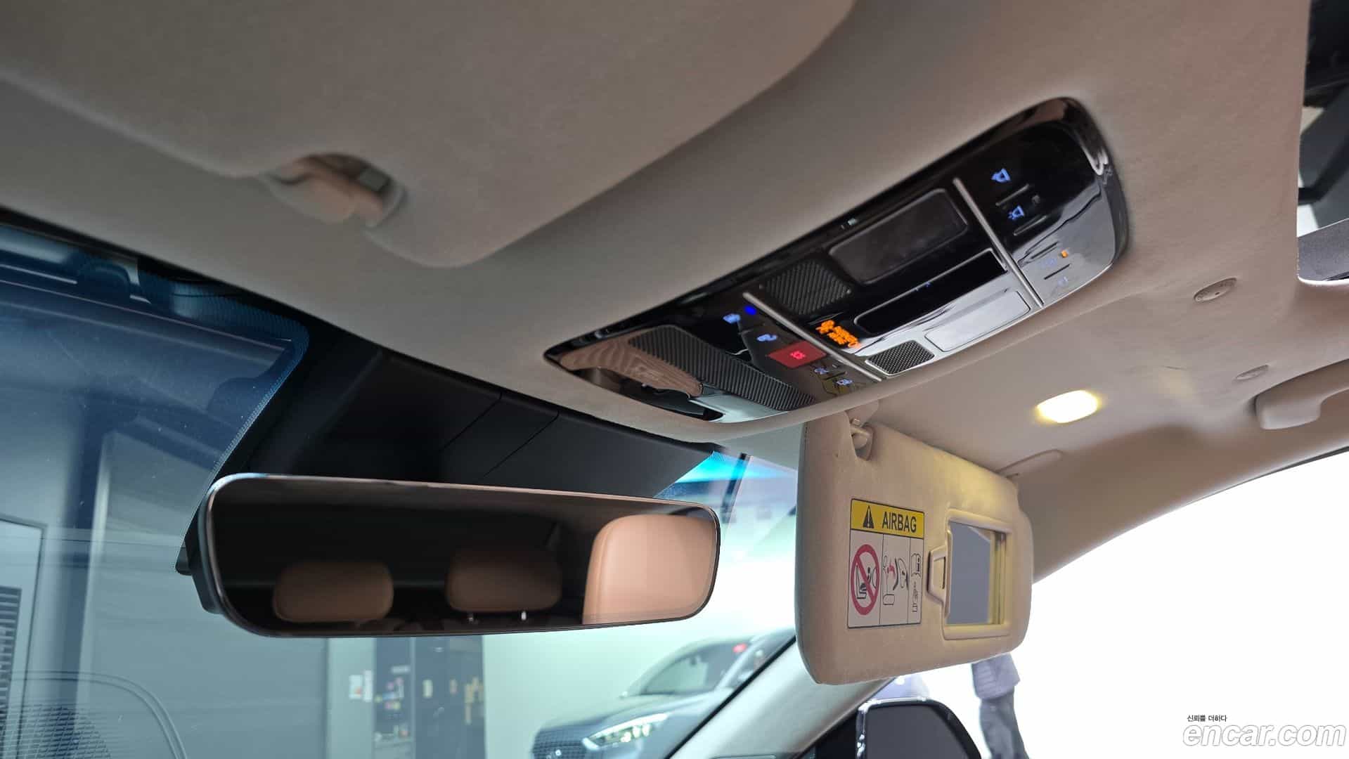 Grandeur Hyundai 2023.0-OPTION-020