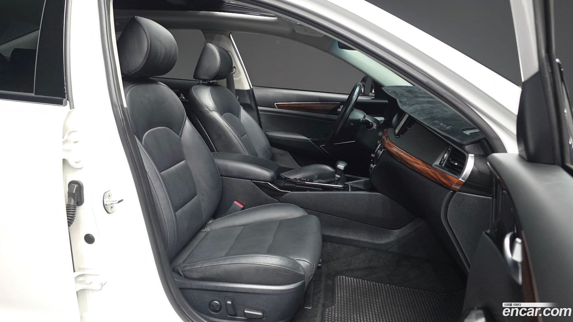 Main__Slider__Photo:K7 Kia 2016.11-10