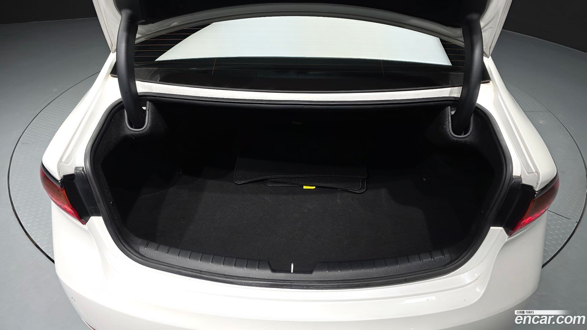 Main__Slider__Photo:K7 Kia 2016.11-19