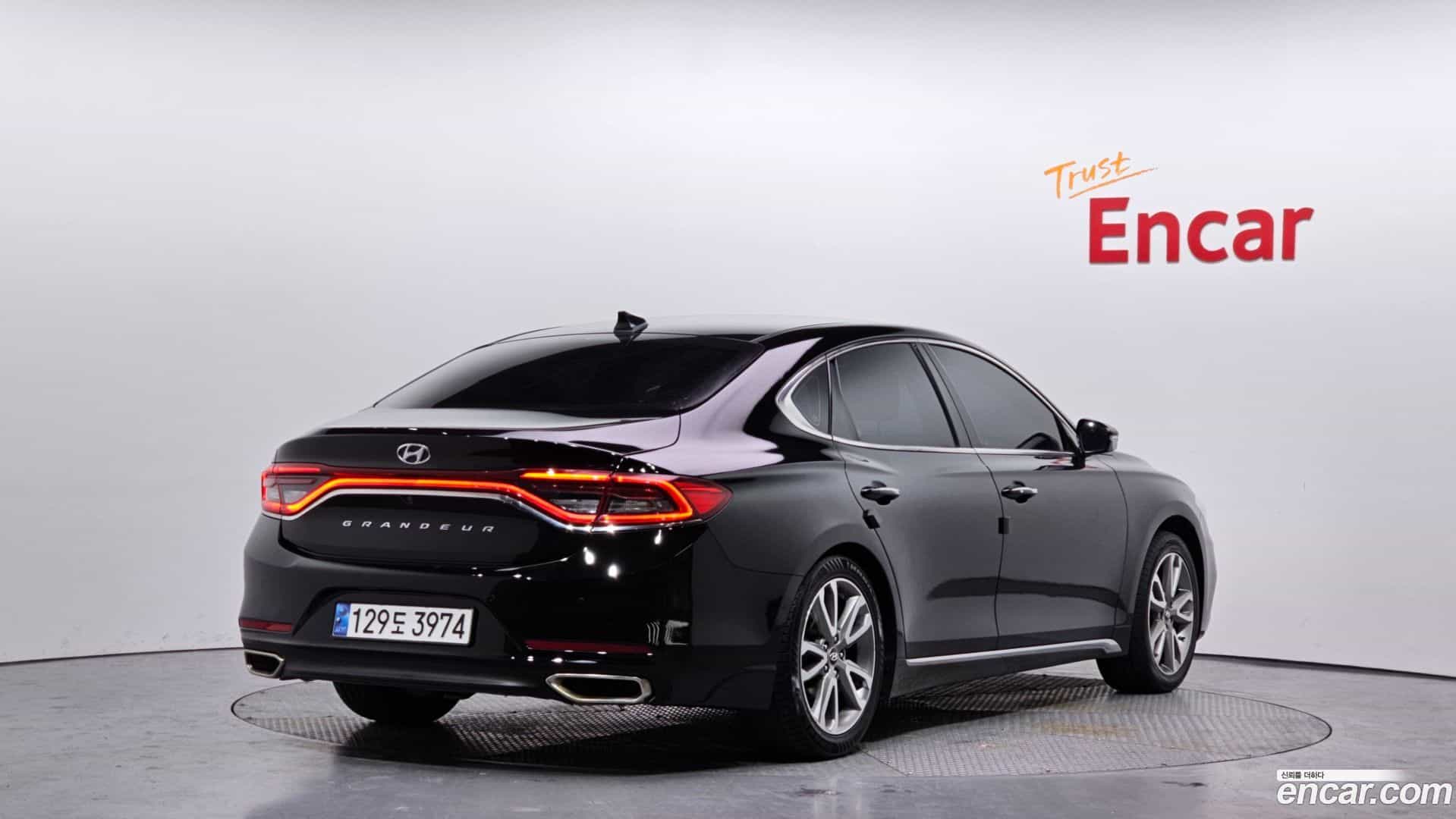 Grandeur Hyundai 2018.8-OUTER-002