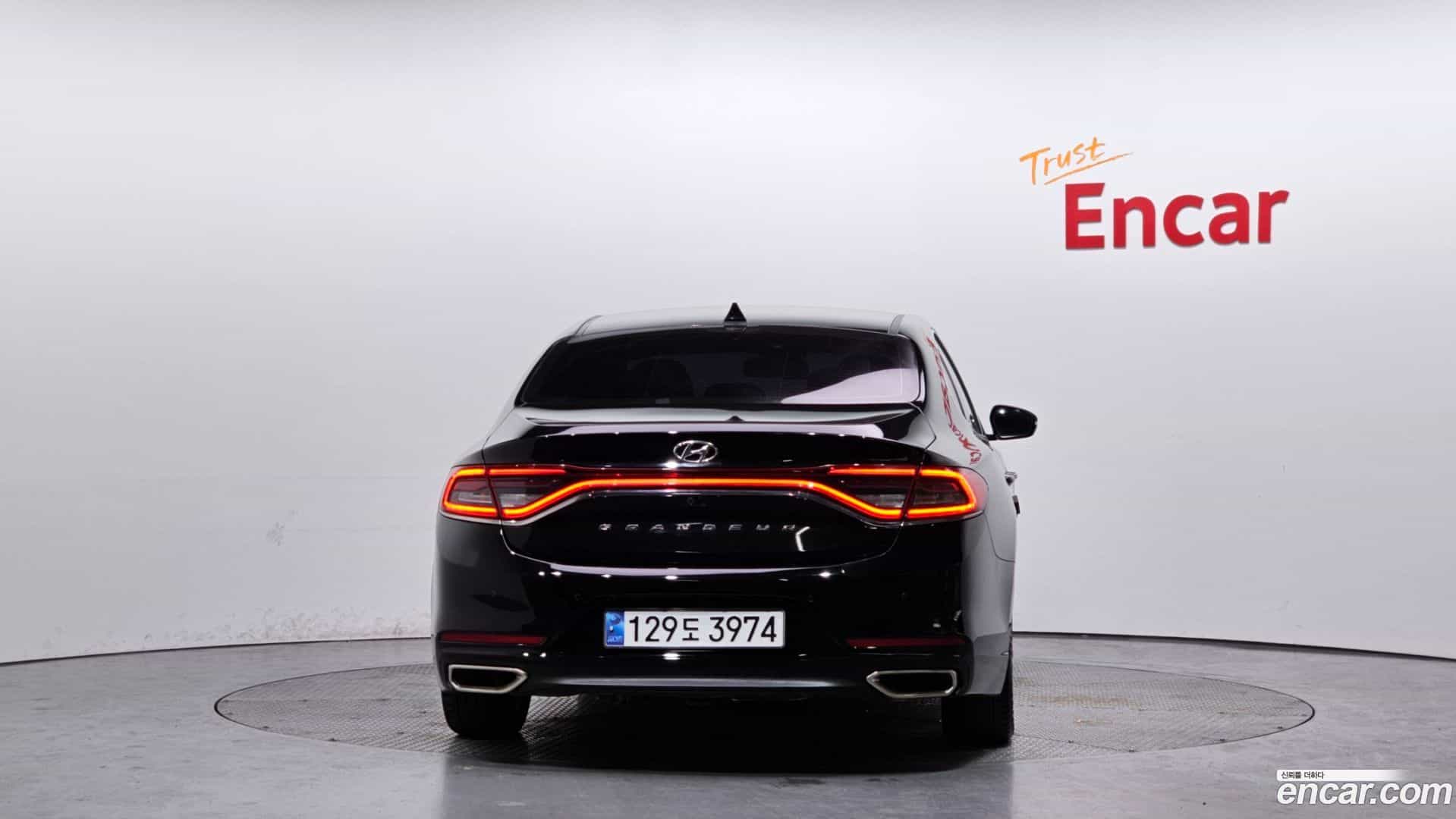 Grandeur Hyundai 2018.8-OUTER-004