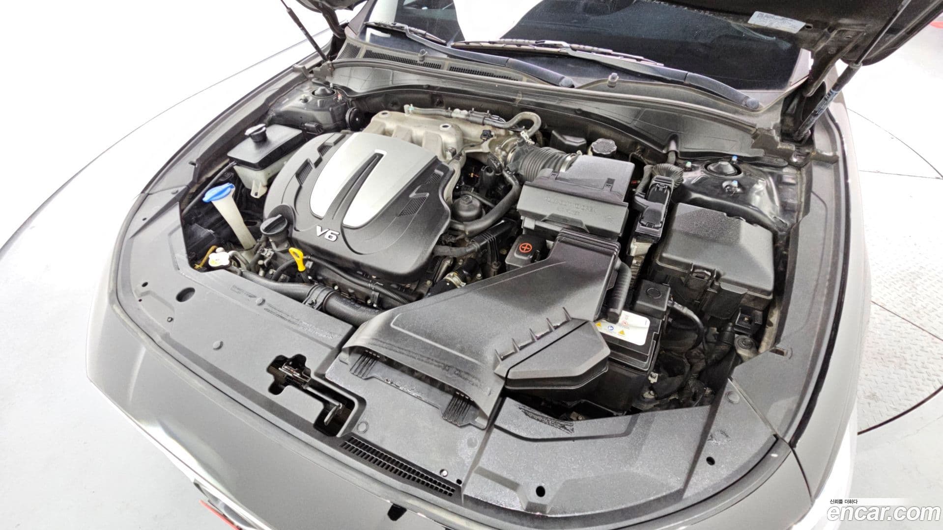 Main__Slider__Photo:Grandeur Hyundai 2018.8-5