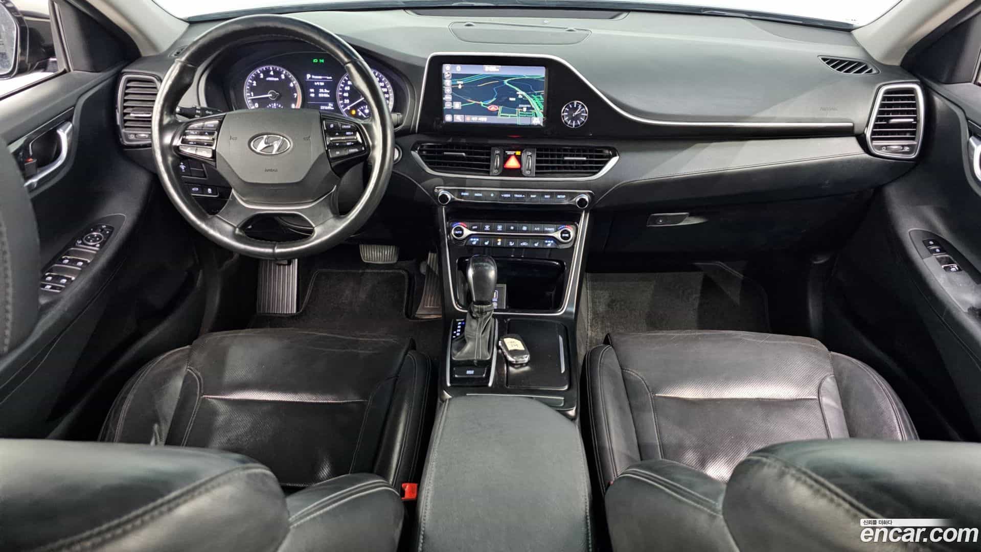 Grandeur Hyundai 2018.8-INNER-007