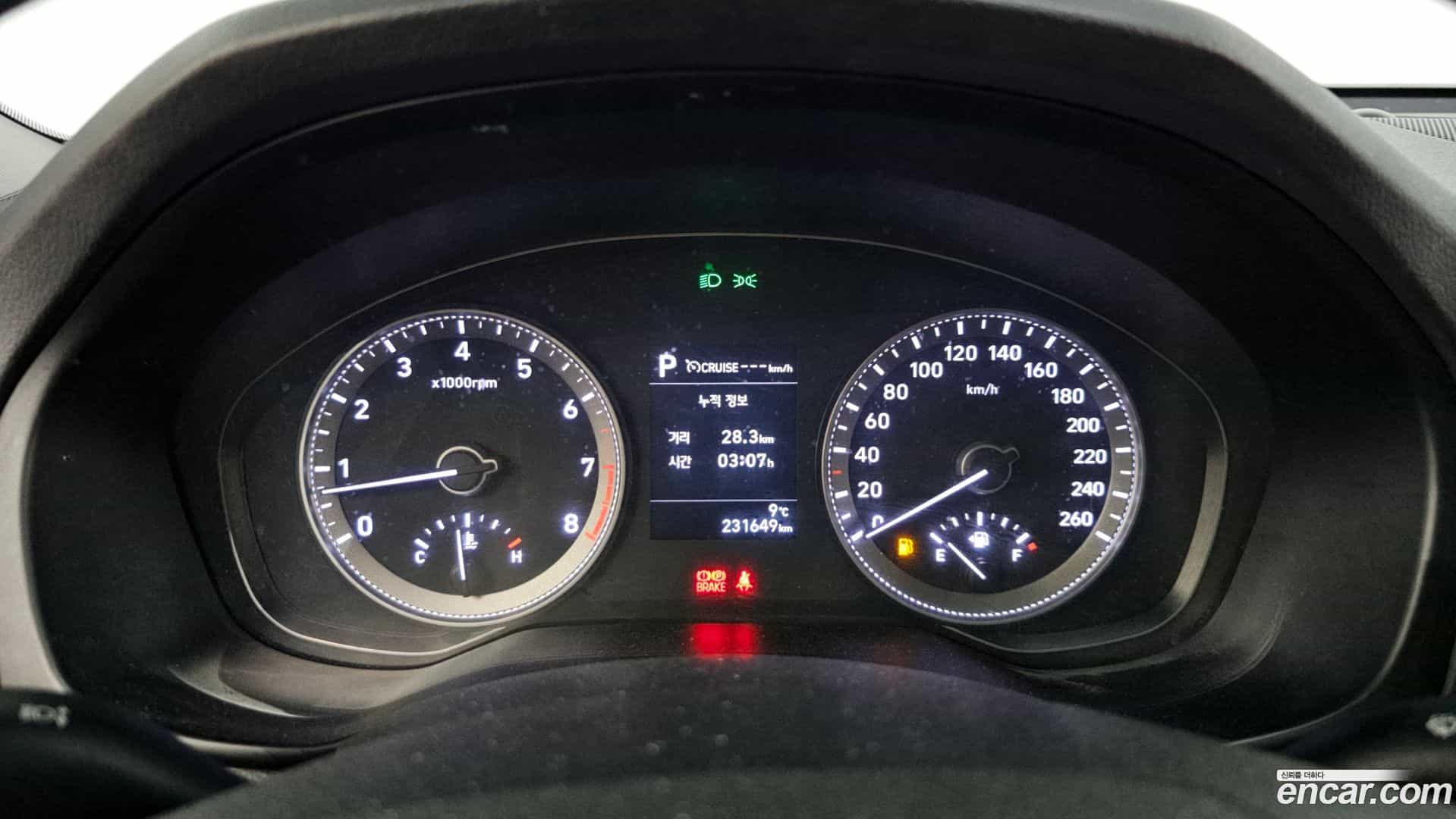 Grandeur Hyundai 2018.8-INNER-008