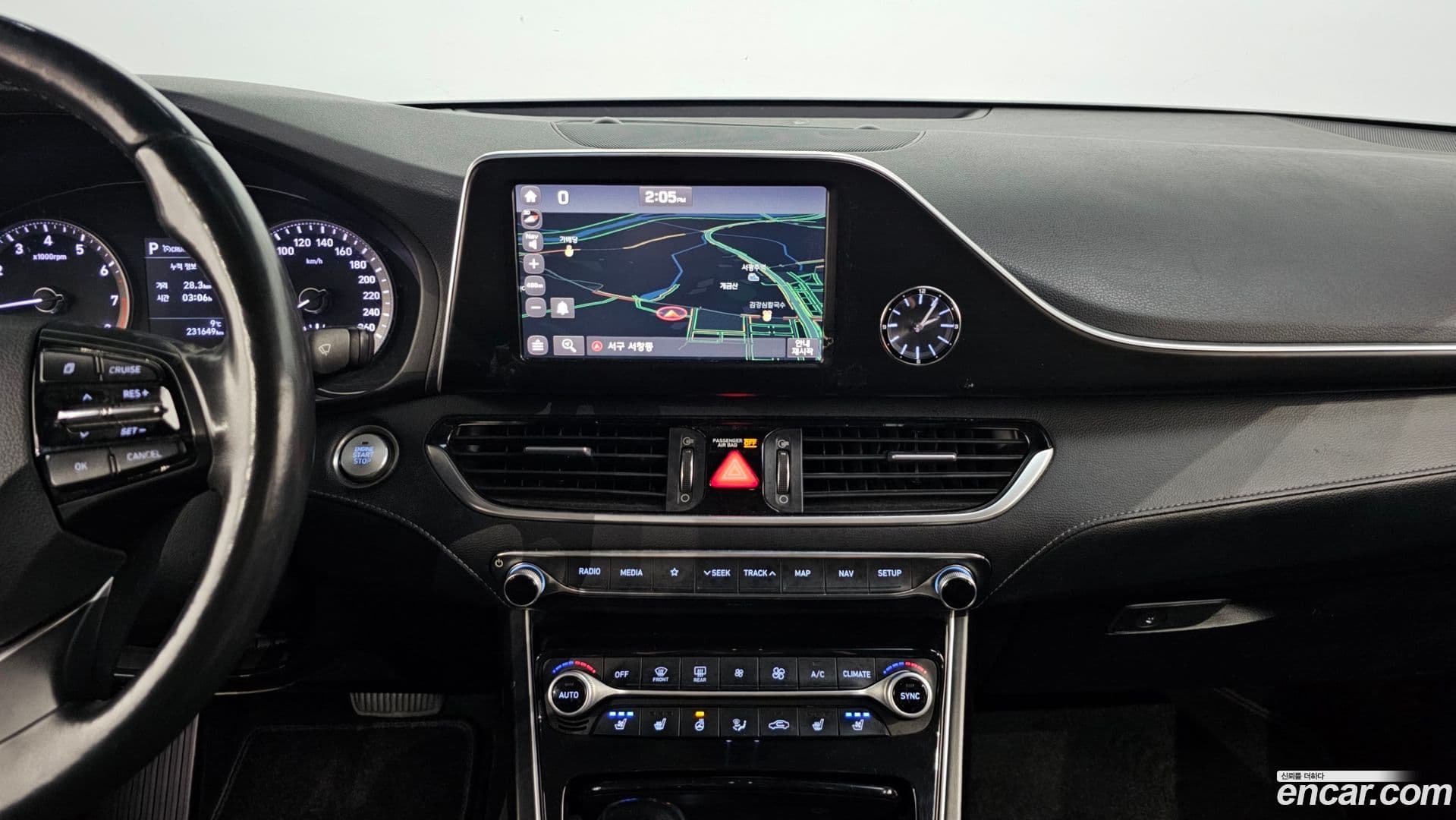 Main__Slider__Photo:Grandeur Hyundai 2018.8-13