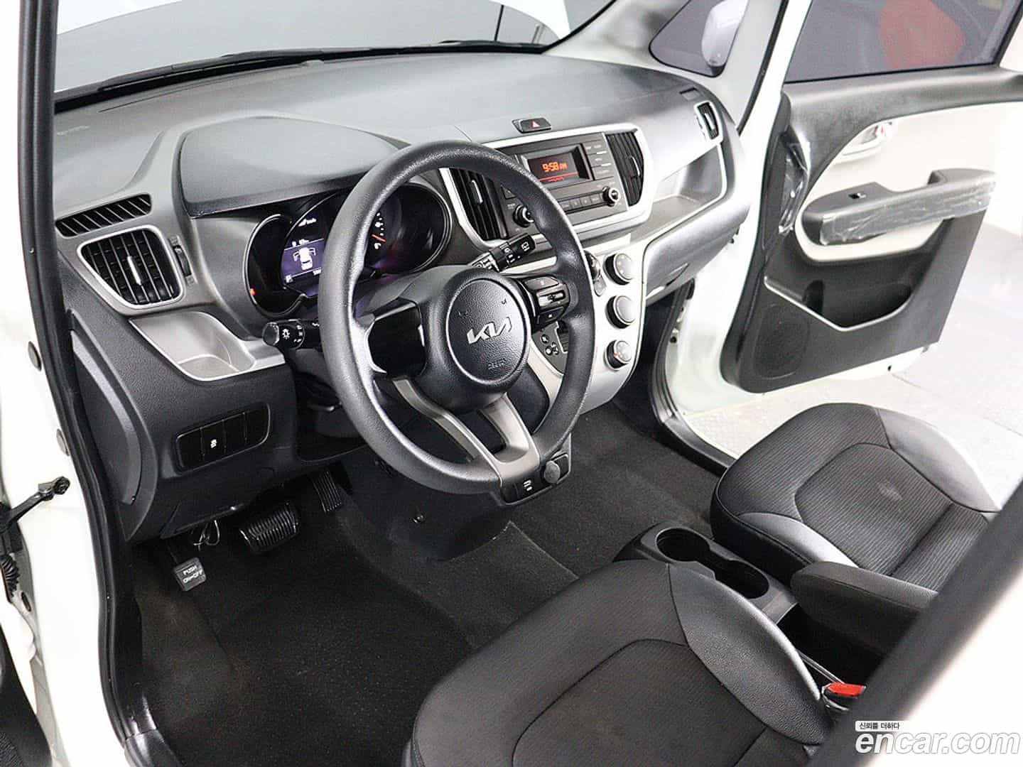 RAY Kia 2022.0-INNER-007