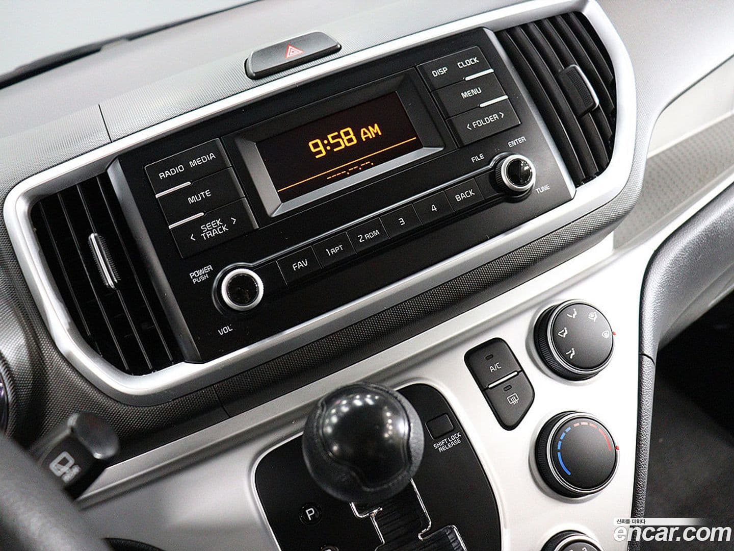 Main__Slider__Photo:RAY Kia 2022.0-15