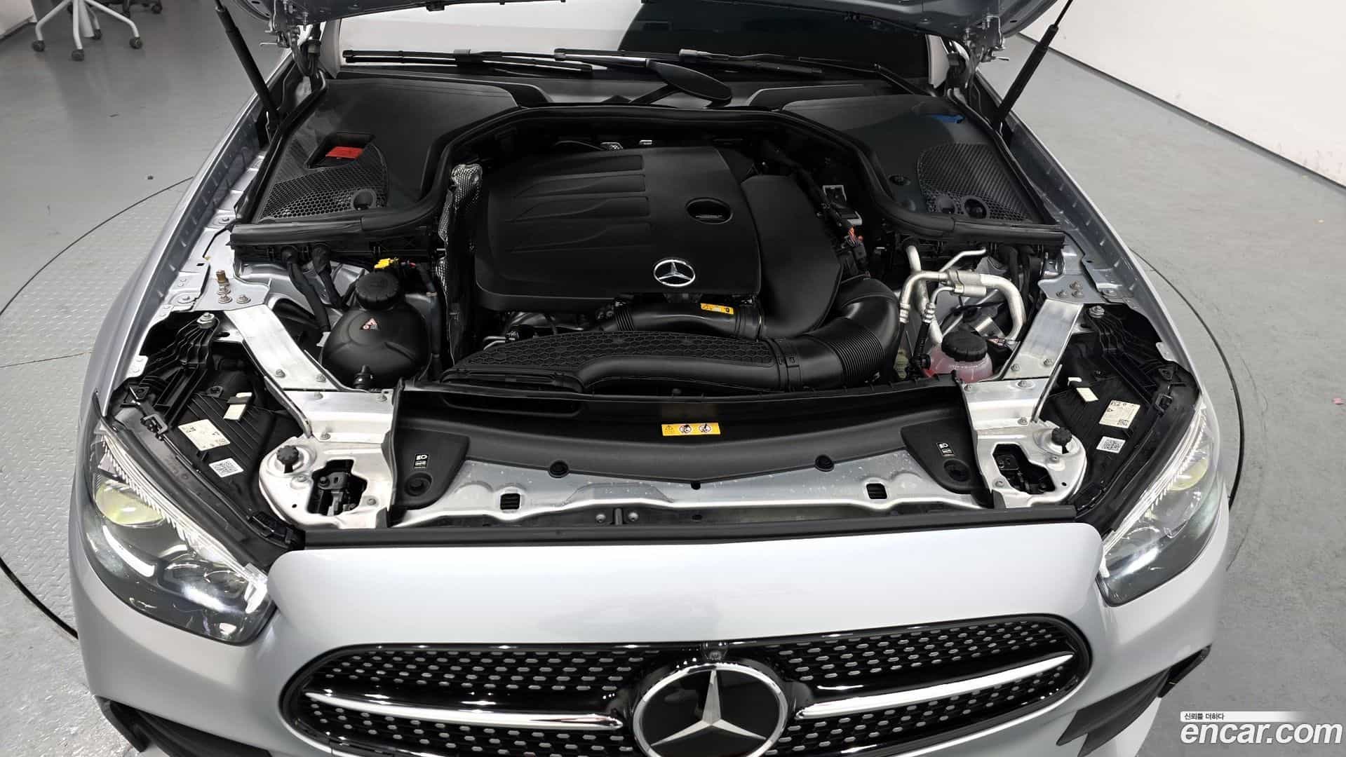 E-Class Mercedes-Benz 2022.7-OUTER-006
