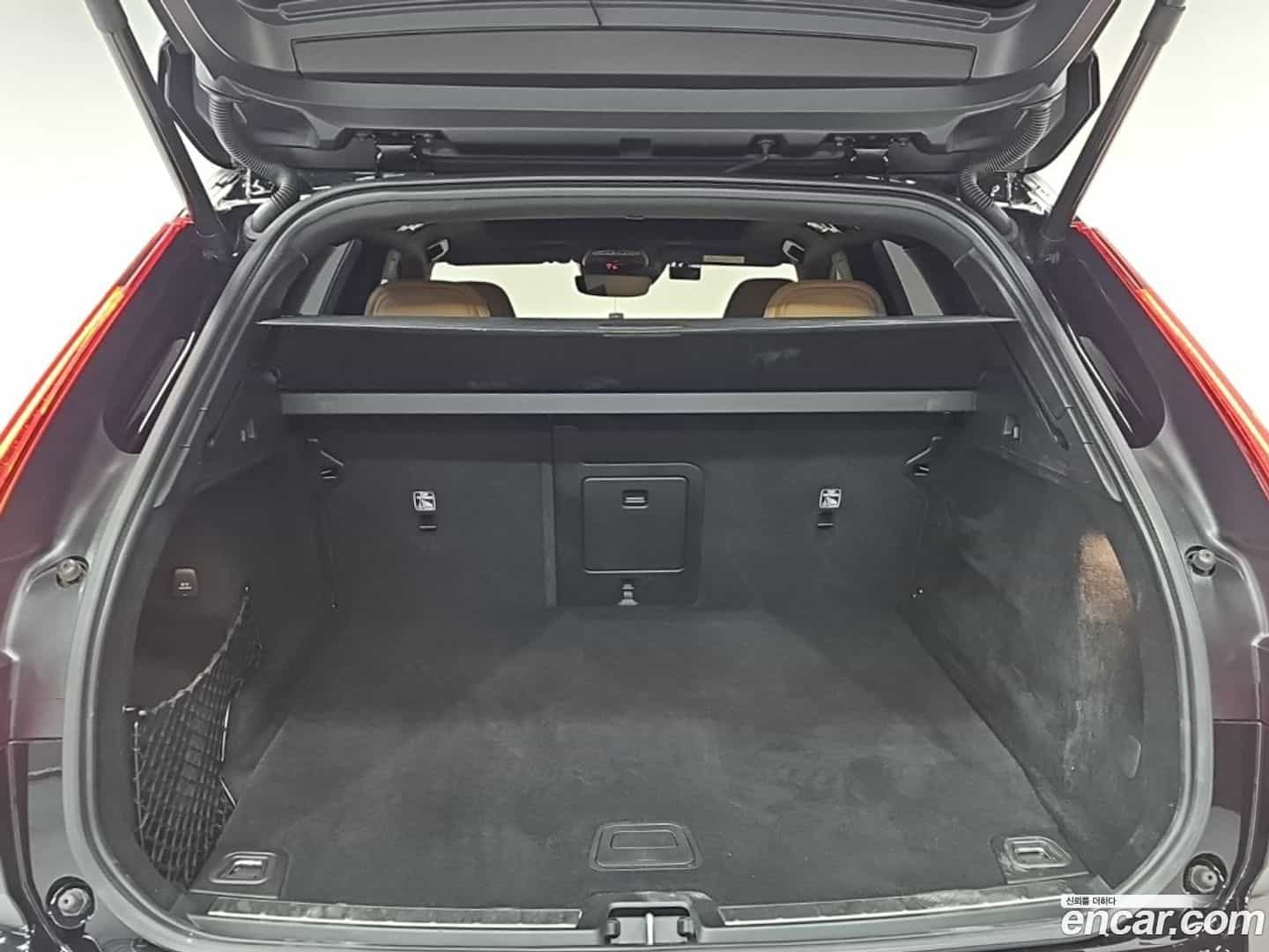 XC60 Volvo 2021.1-OPTION-023