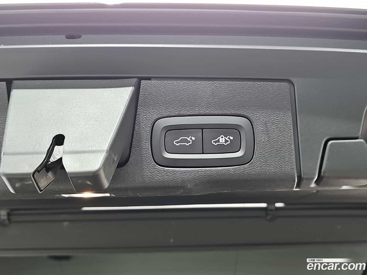 XC60 Volvo 2021.1-OPTION-024