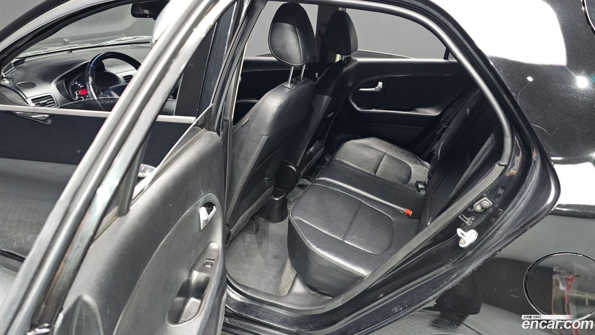 Main__Slider__Photo:morning Kia 2013.0-12